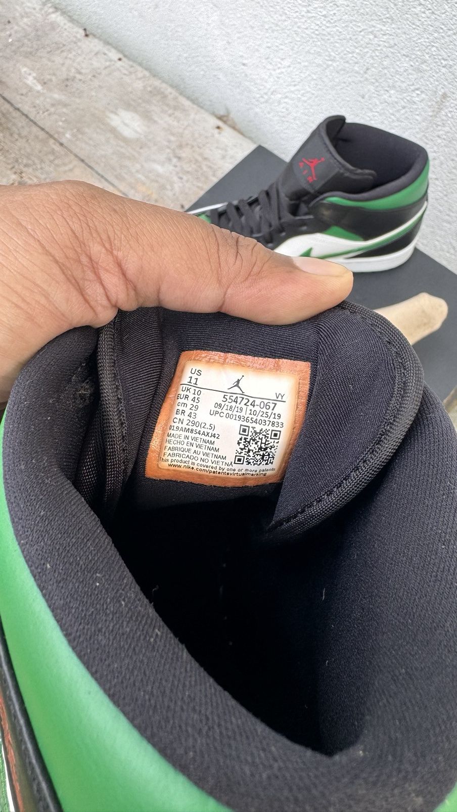 Jordan Brand × Nike Nike Air Jordan 1 Mid Black/Pine Green Size US 11 / EU 44 - 7 Thumbnail