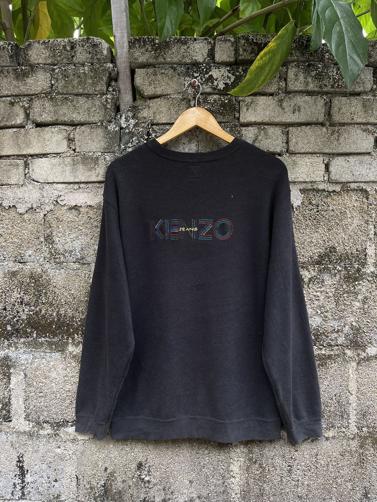 Kenzo Vintage Kenzo Embroidery Backhit Logo Sweatshirt Size US M / EU 48-50 / 2 - 1 Thumbnail