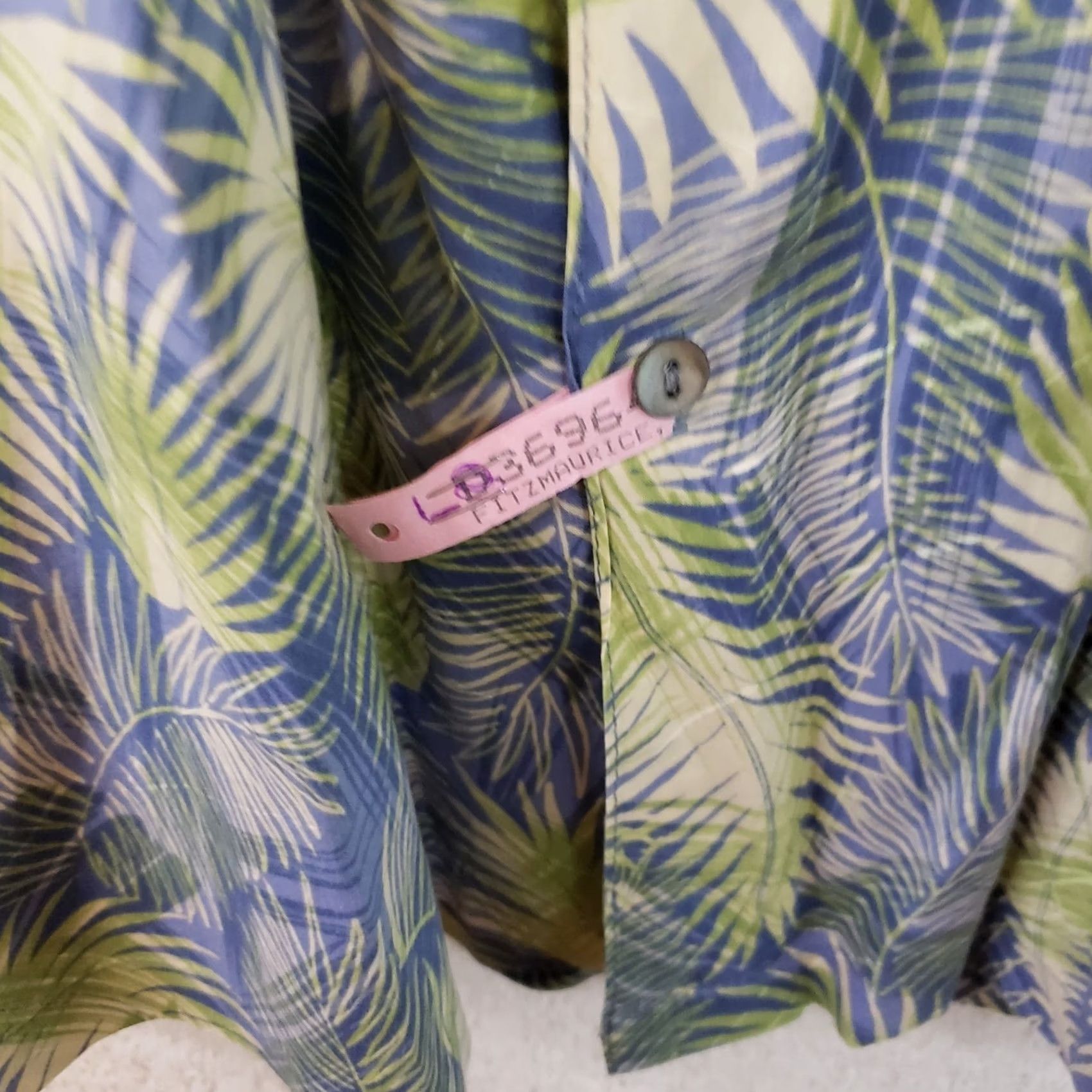 Tori Richard Tori Richard Shirt Mens 2XL Blue Aloha Tropical Cotton Lawn Floral Button Size US XXL / EU 58 / 5 - 7 Thumbnail