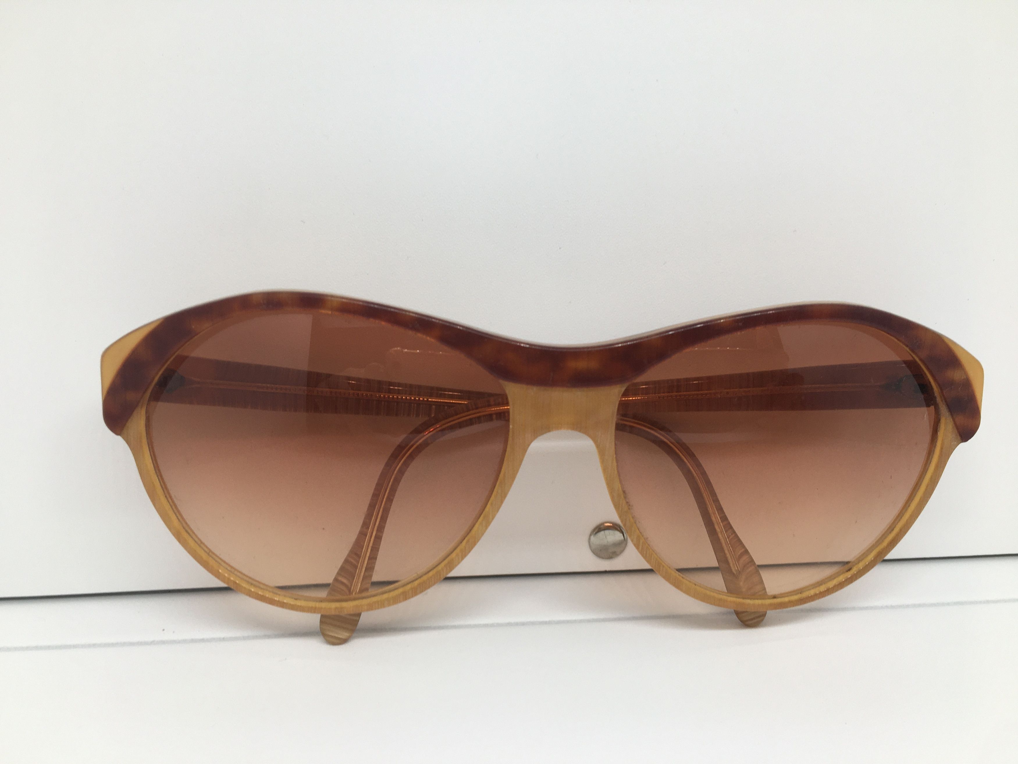 Cacharel Vintage Cacharel Oversize Sunglasses Diva Frame France Size ONE SIZE - 8 Thumbnail