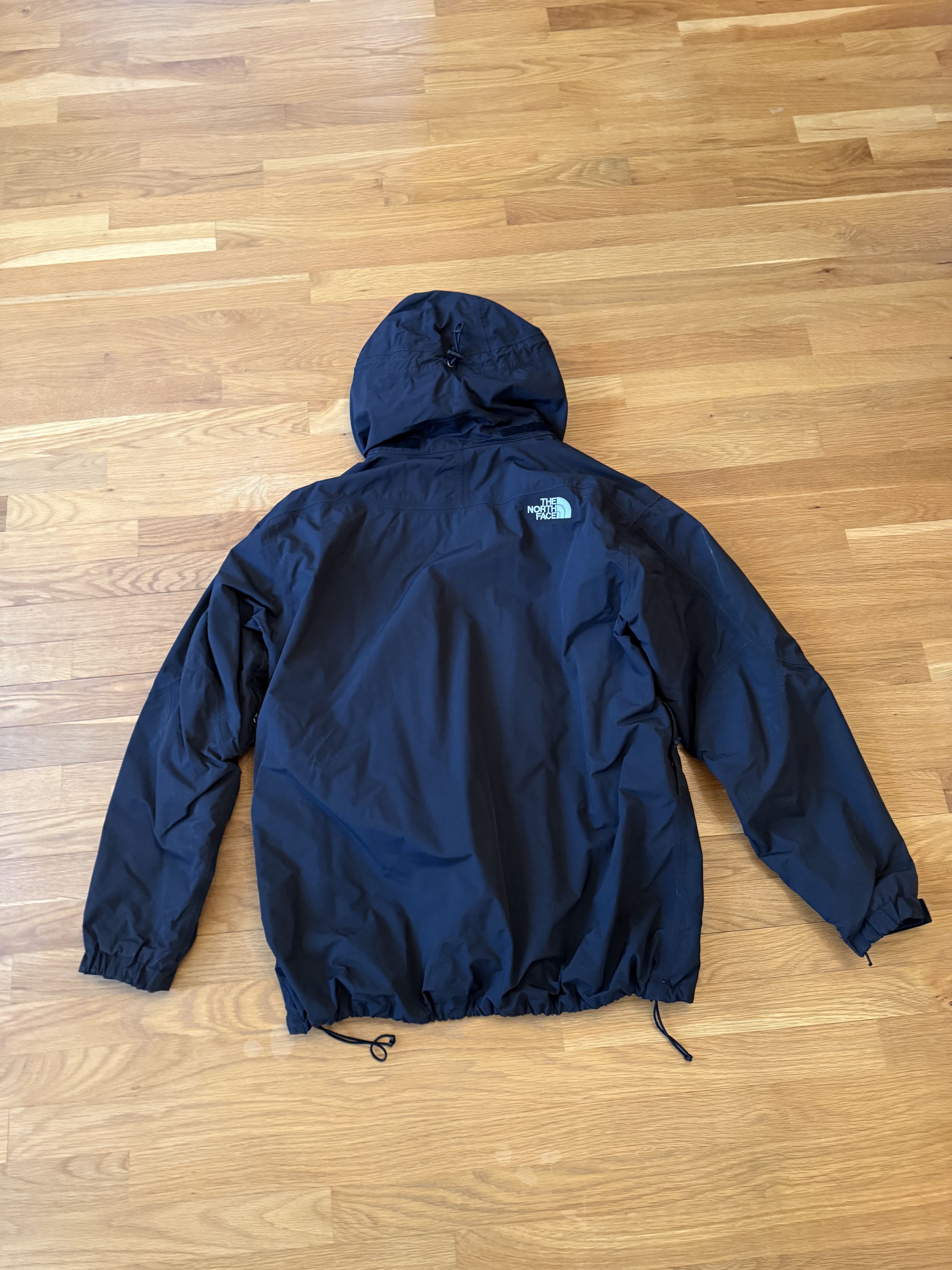 The North Face TNF HyVent Jacket Size US XL / EU 56 / 4 - 5 Thumbnail