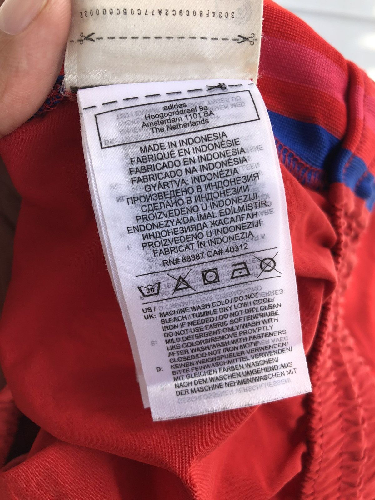 Adidas Vintage Adidas Trefoil Red jogger pant Size US 29 - 9 Thumbnail