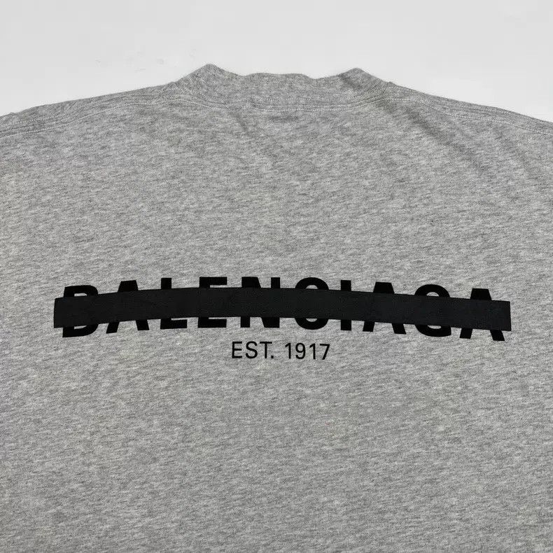 Balenciaga Balenciaga Grey Tape Short Sleeve T-Shirt Size US M / EU 48-50 / 2 - 5 Thumbnail