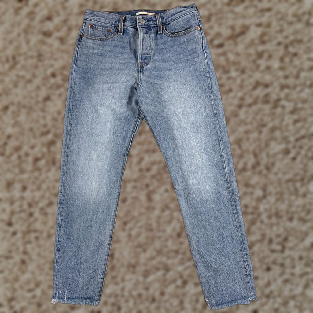 Levi's Levi's Wedgie Fit Jeans Women 29 Blue Denim Distressed Button Fly 29x27 Vintage No Size 29" - 1 Thumbnail