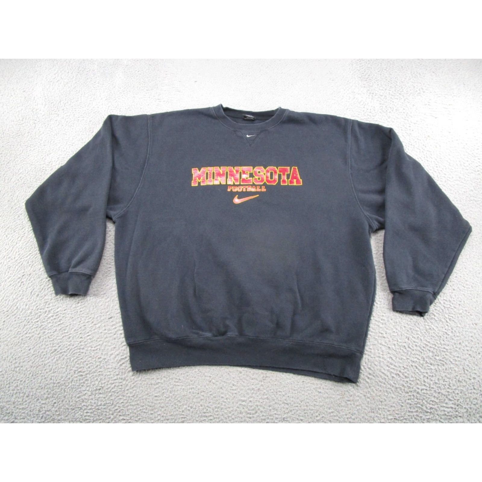 Nike VTG Nike Team Minnesota Golden Gophers Center Swoosh Sweatshirt SZ 2XL READ Size US XXL / EU 58 / 5 - 2 Thumbnail