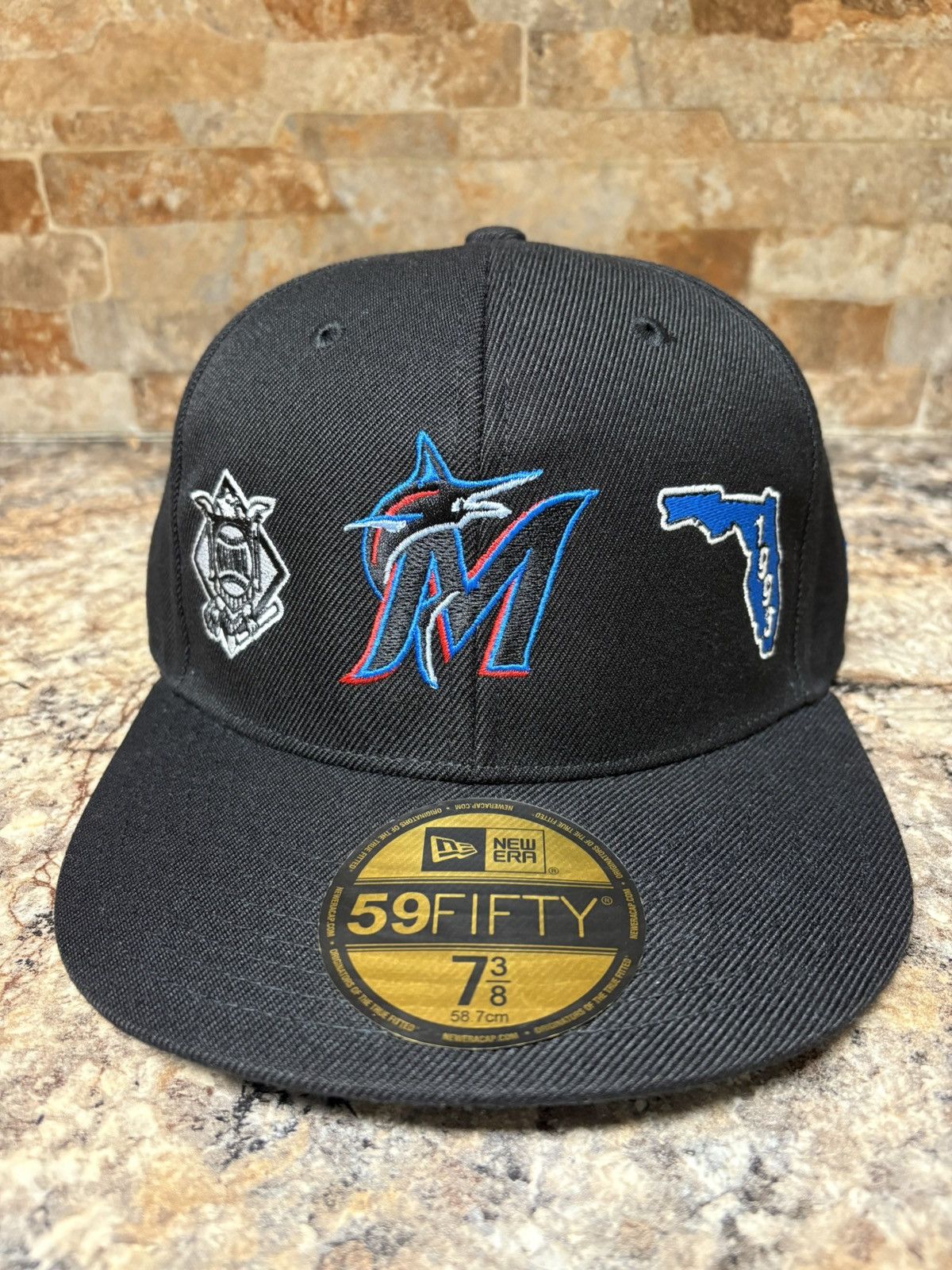 New Era New Era 59FIFTY Miami Marlins Patch Fitted Hat Size 7 3/8 Size ONE SIZE - 1 Thumbnail