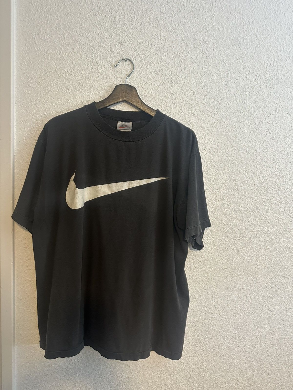 Nike Vintage Nike Tee Size US L / EU 52-54 / 3 - 1 Thumbnail