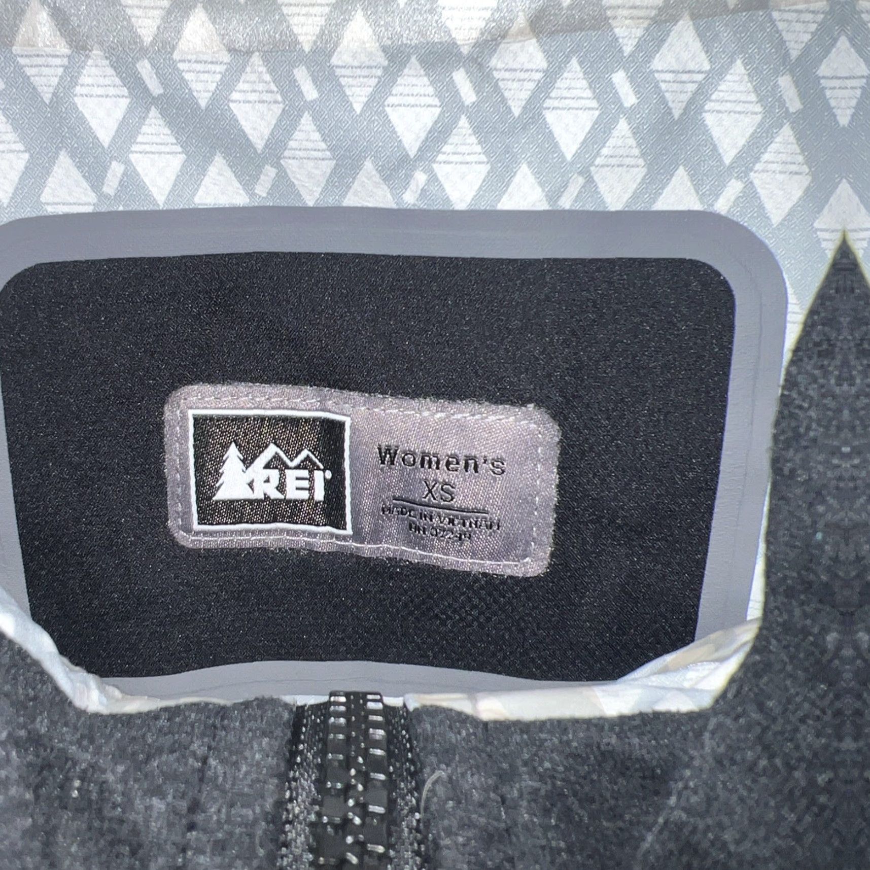 Vintage REI Black Full Zip Hooded Nylon Jacket Womens Size XS Size XS / US 0-2 / IT 36-38 - 3 Thumbnail