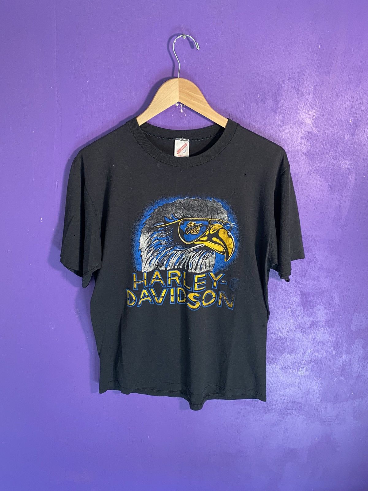 Harley Davidson Vintage 80s Harley davidson eagle/sunglasses t-shirt Size US L / EU 52-54 / 3 - 1 Thumbnail