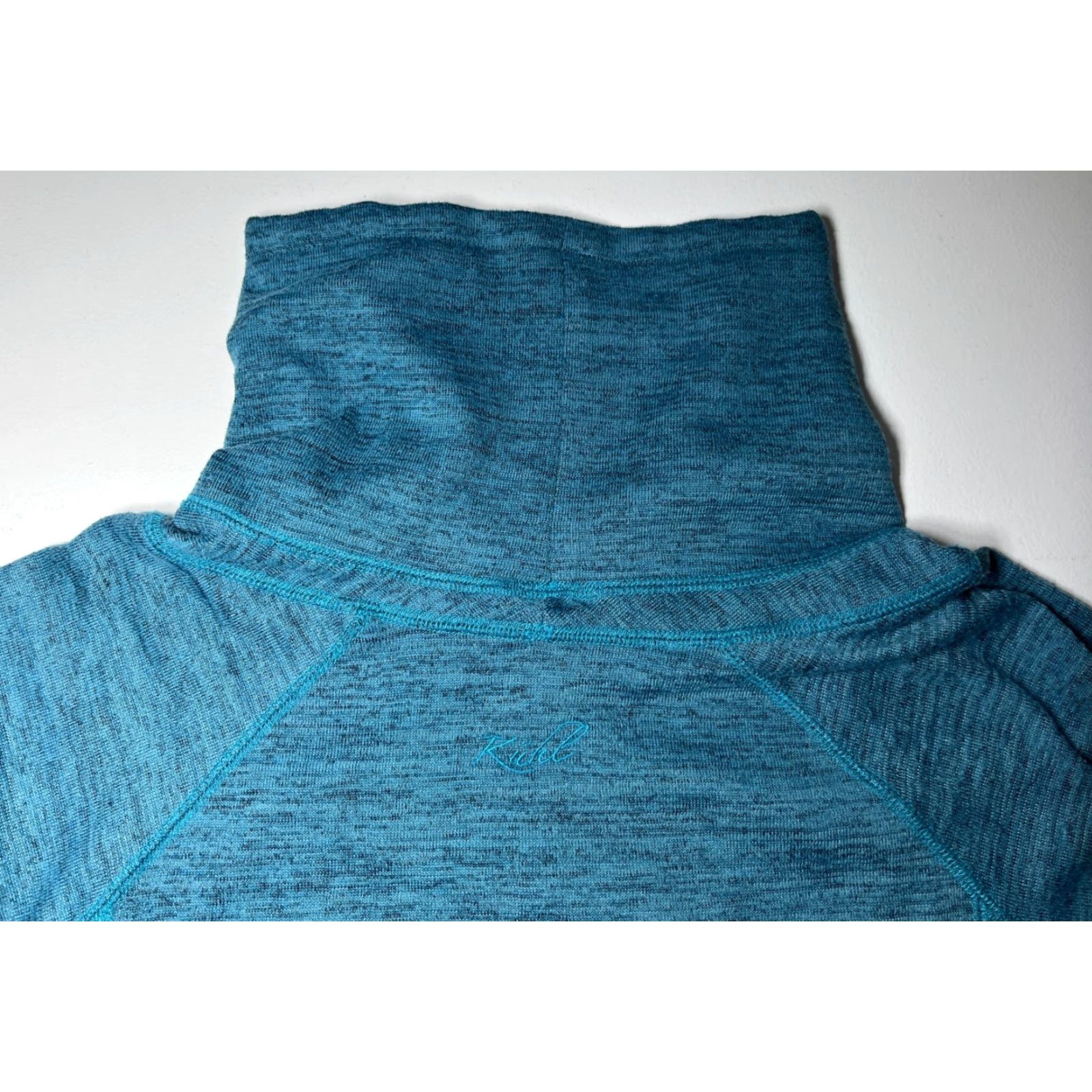 KangaROOS Womens Kuhl Lea Pullover Shirt S Heather Blue Kangaroo Pockets Cowl Neck Long Sleeve Casual Travel Vintage Womens Size S / US 4 / IT 40 - 4 Thumbnail