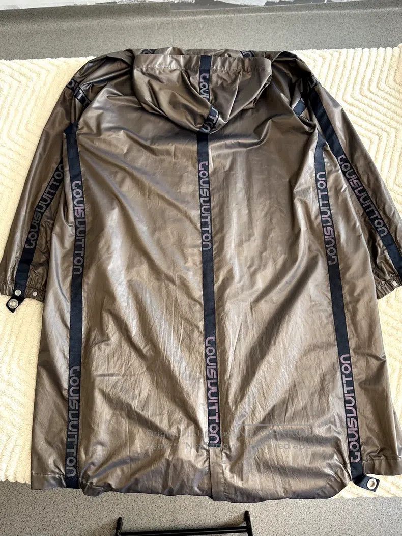 Louis Vuitton Louis Vuitton Show Style Windbreaker Jacket Size US S / EU 44-46 / 1 - 2 Thumbnail
