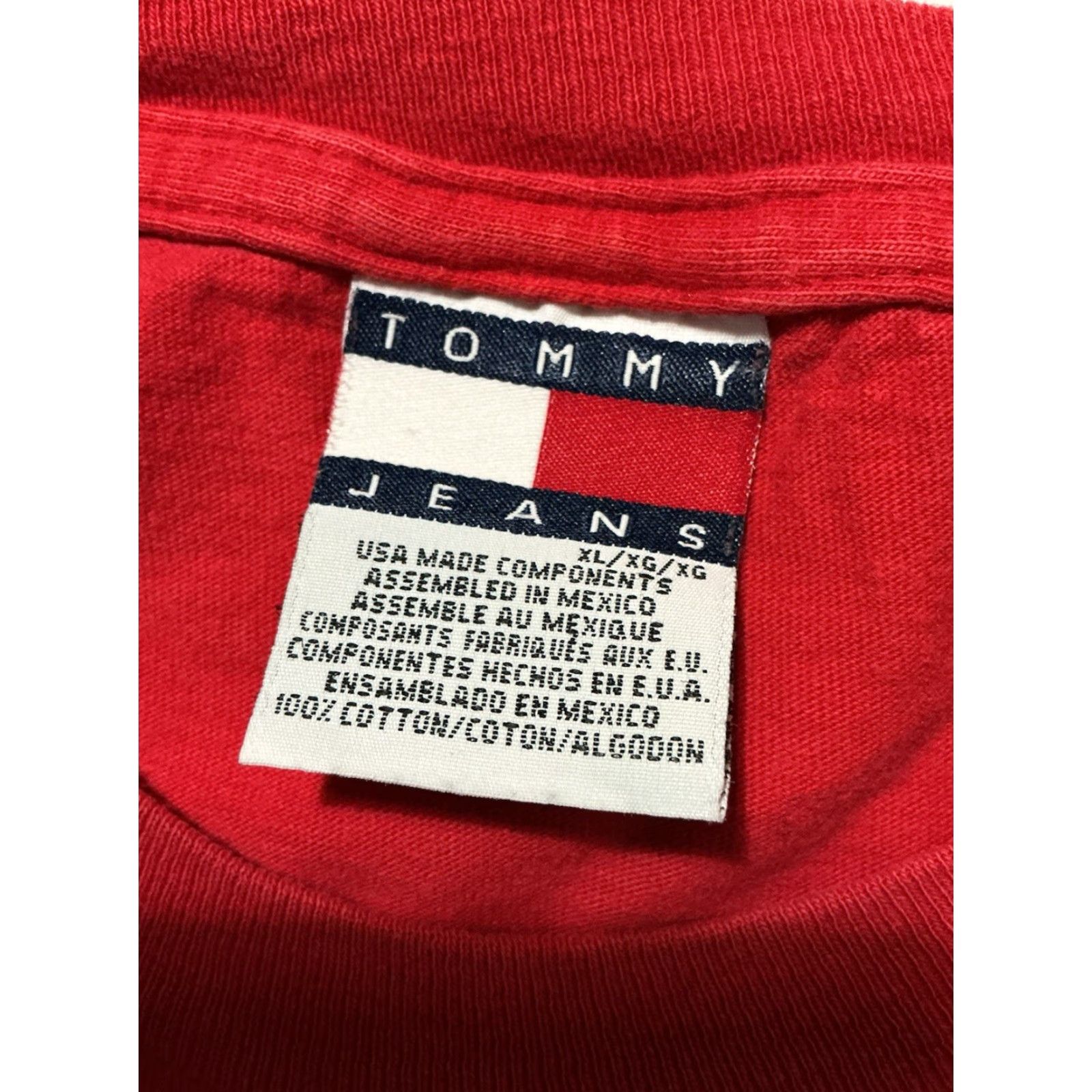 Tommy Hilfiger VINTAGE 90s Tommy Hilfiger Jeans Embroidered Red Spellout Crewneck T-Shirt XL Mens Size US XL / EU 56 / 4 - 7 Thumbnail