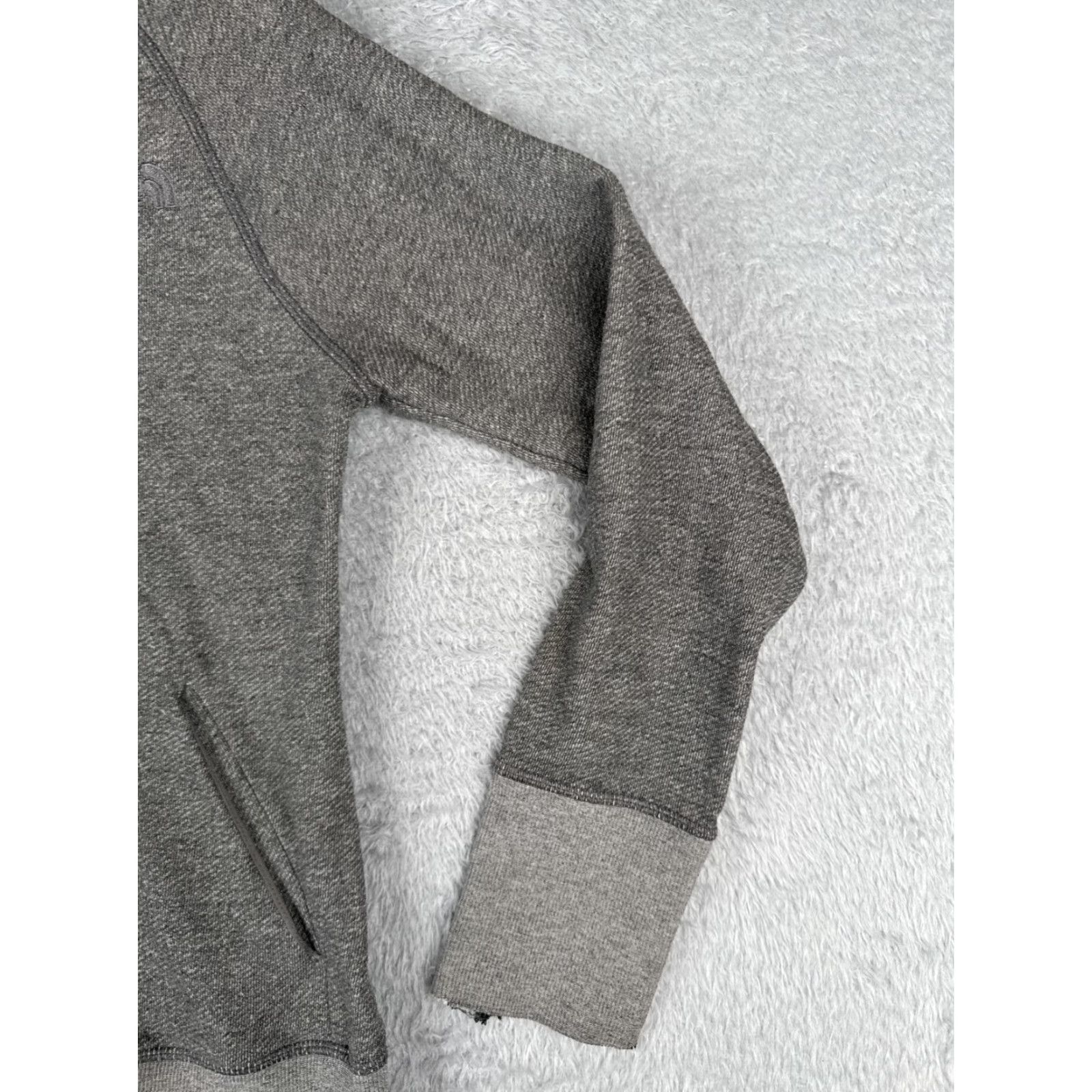 The North Face The North Face Hoodie Women M Gray Full Zip Terry Fabric Logo Regular Fit 34in Chest Sports Activewear Mens Womens Girls Boys Size M / US 6-8 / IT 42-44 - 2 Thumbnail