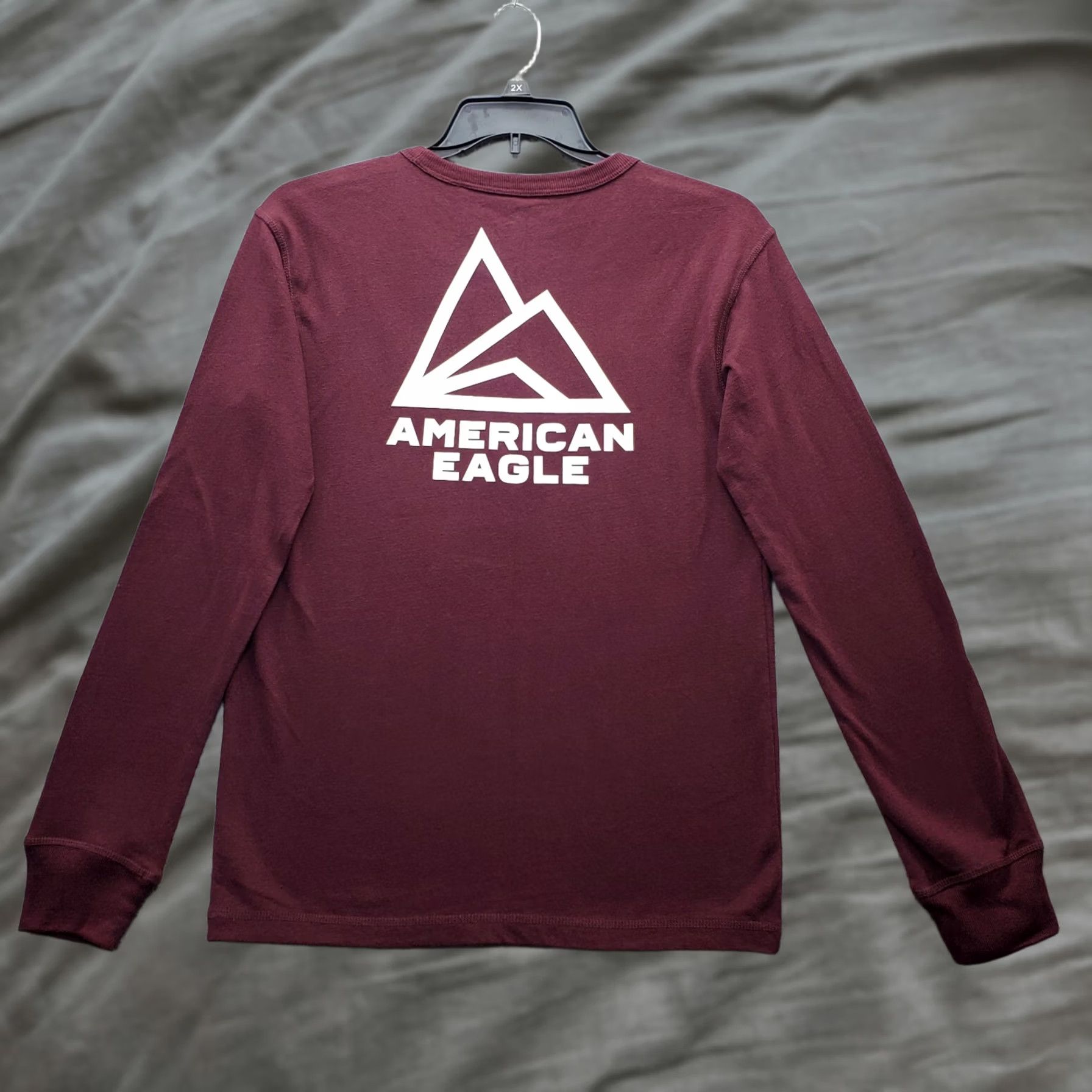 American Eagle Outfitters American Eagle Outfitters Shirt: Mens Size S Burgundy Crew-Neck Pullover Standard Fit Size US S / EU 44-46 / 1 - 1 Thumbnail