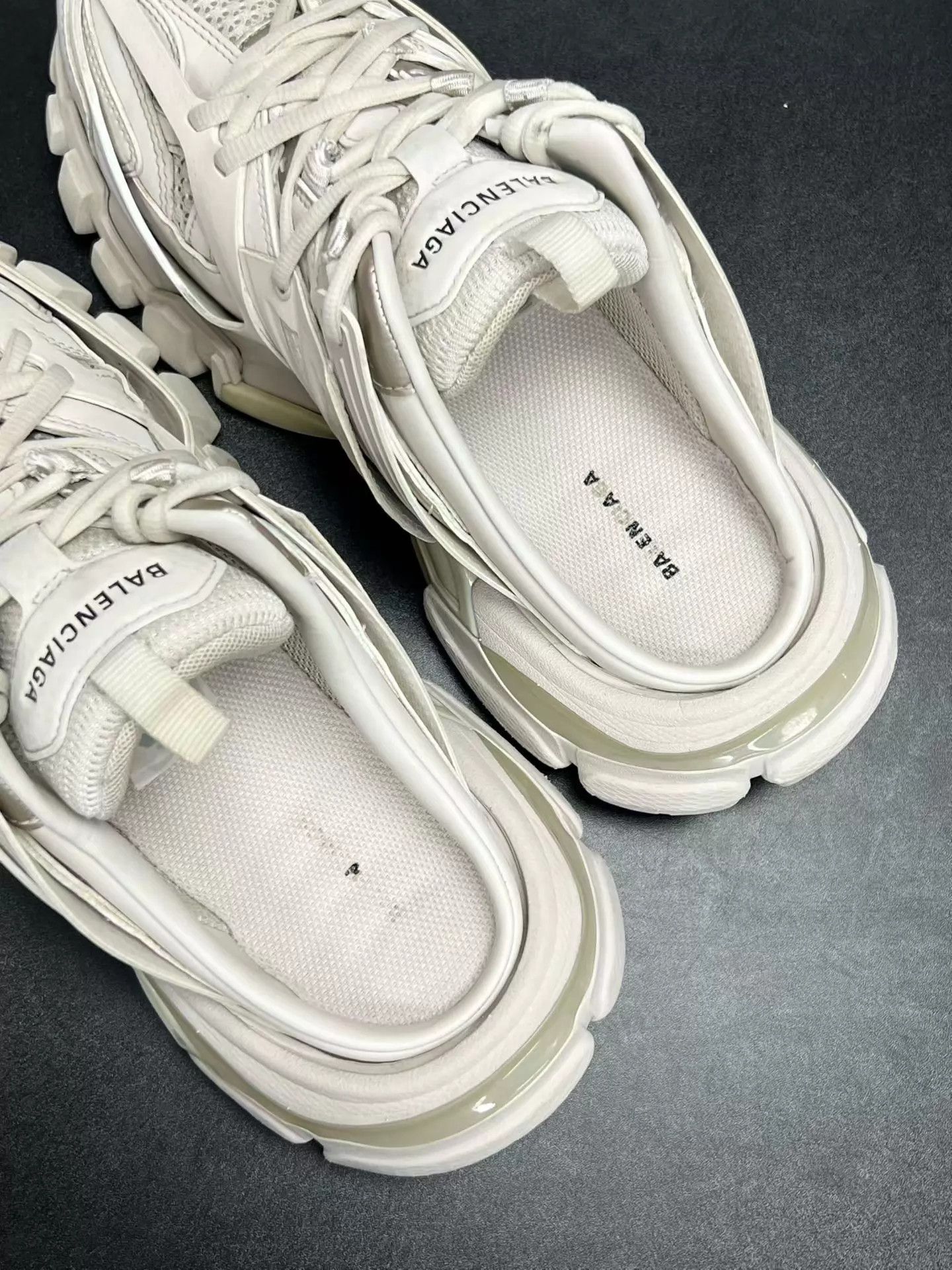 Balenciaga Balenciaga Track Slide Beige 37 Size US 6.5 / IT 36.5 - 4 Thumbnail