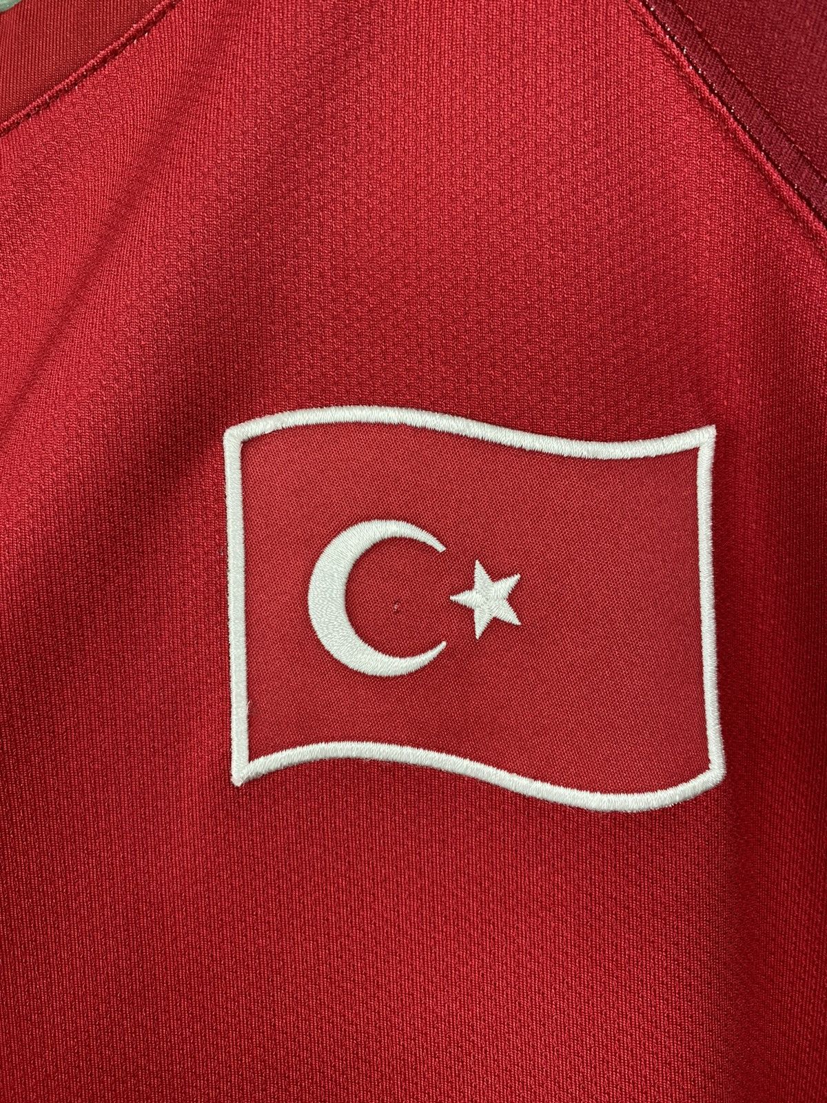 Nike Vintage Turkey 2006 2007 Football Soccer Jersey Italy Spain Size US M / EU 48-50 / 2 - 3 Thumbnail