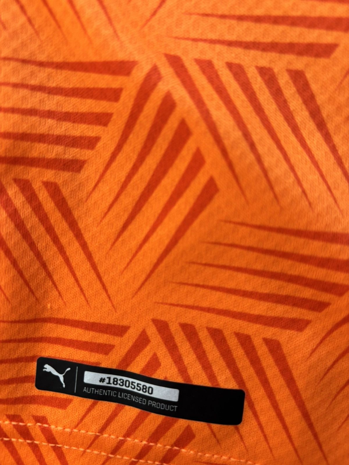 Puma VALENCIA 2020-2021 AWAY FOOTBALL JERSEY Size US S / EU 44-46 / 1 - 5 Thumbnail