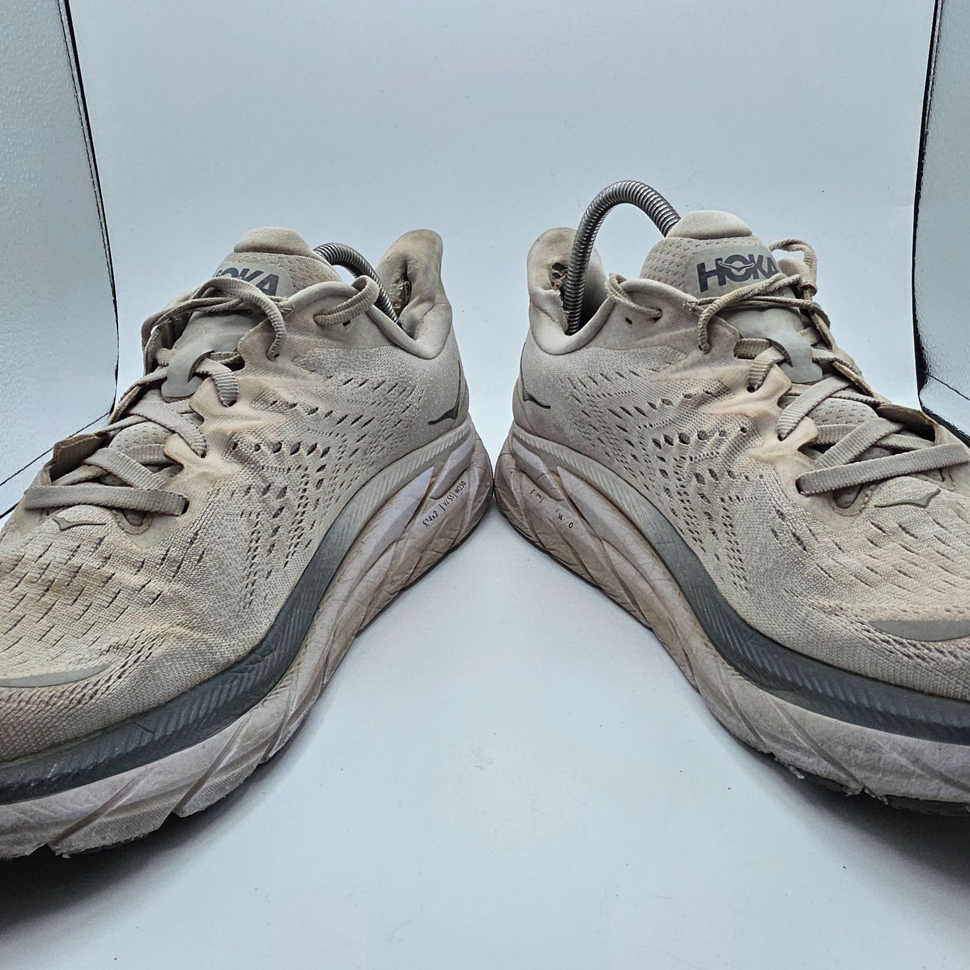 Hoka Hoka One One Clifton 8 Mens Size 12.5 White Athletic Shoes R Size US 12.5 / EU 45-46 - 3 Thumbnail