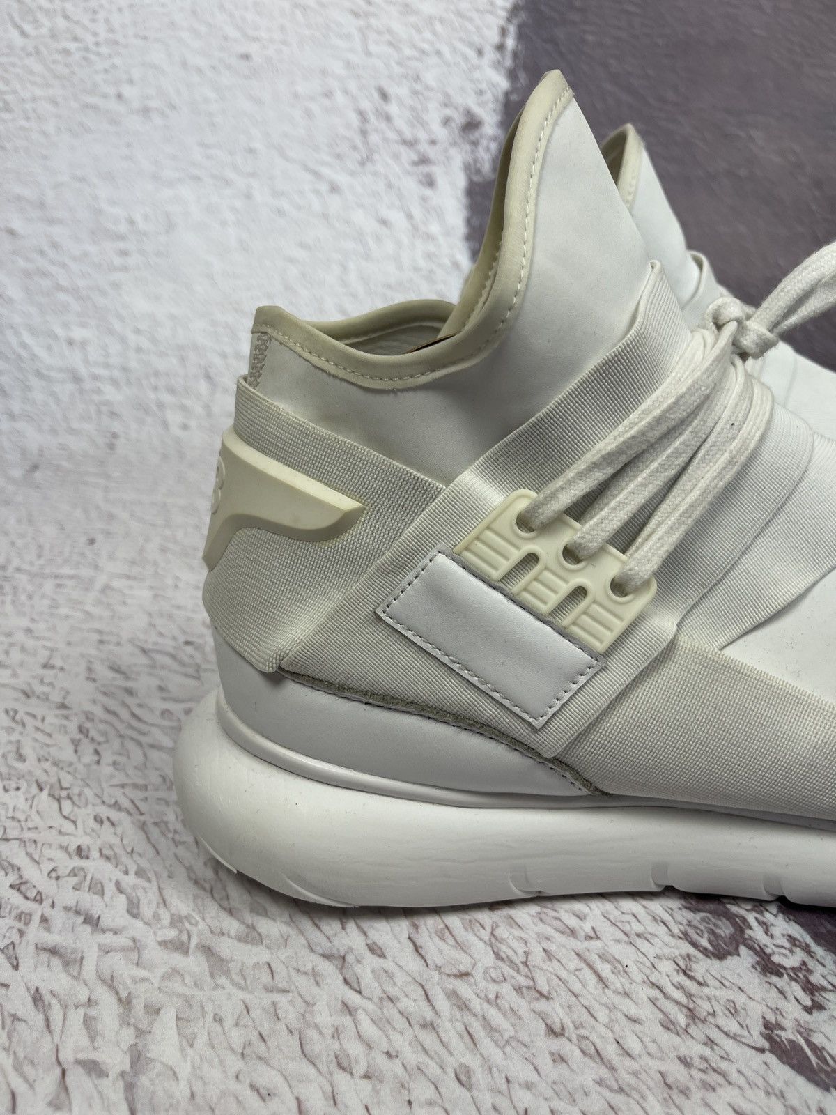 Adidas Adidas Y-3 Yohji Yamamoto Qasa High sneaker triple white Size US 9.5 / EU 42-43 - 2 Thumbnail