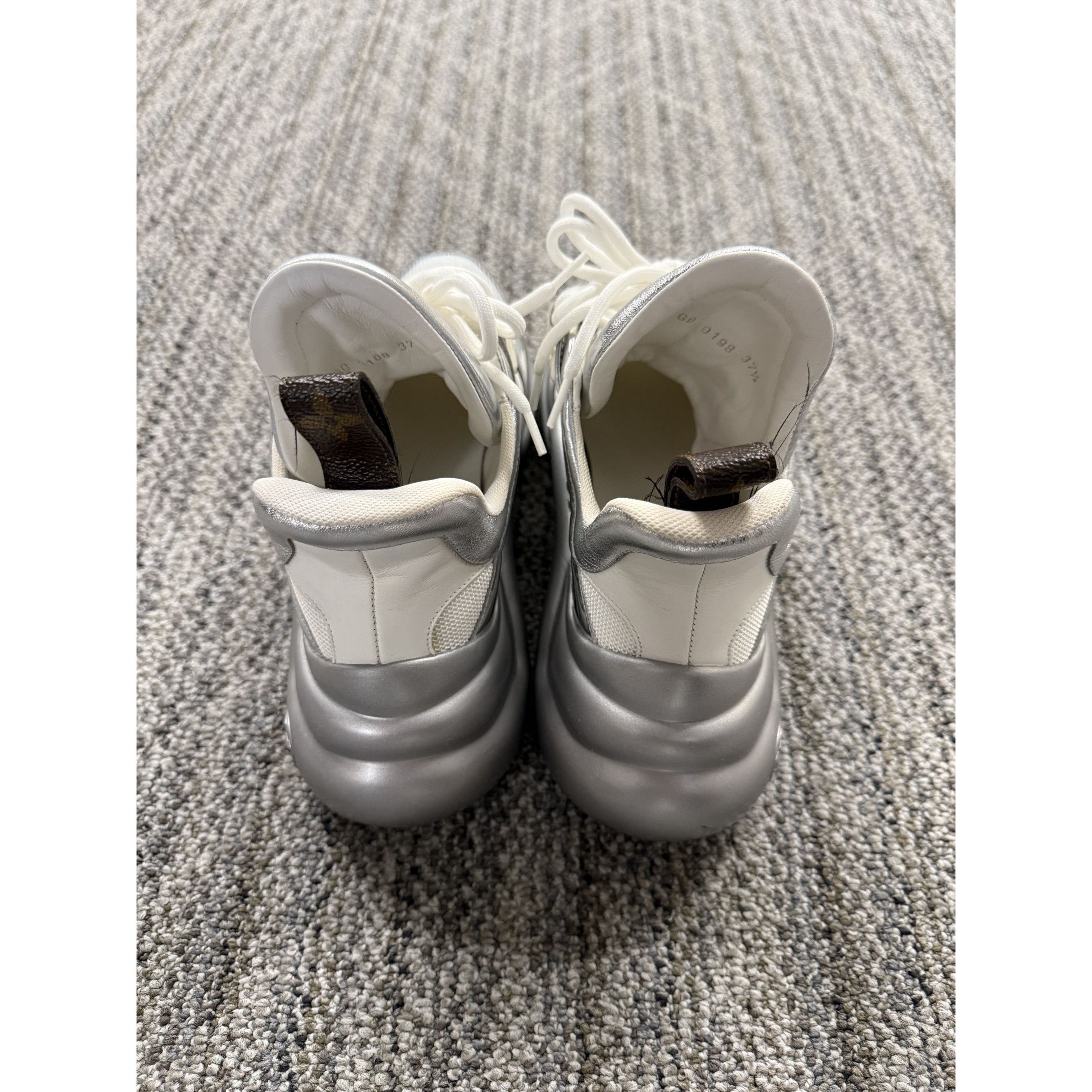Louis Vuitton Louis Vuitton Archlight Sneakers Womens 37.5 White & Silver Size US 6.5 / IT 36.5 - 2 Thumbnail