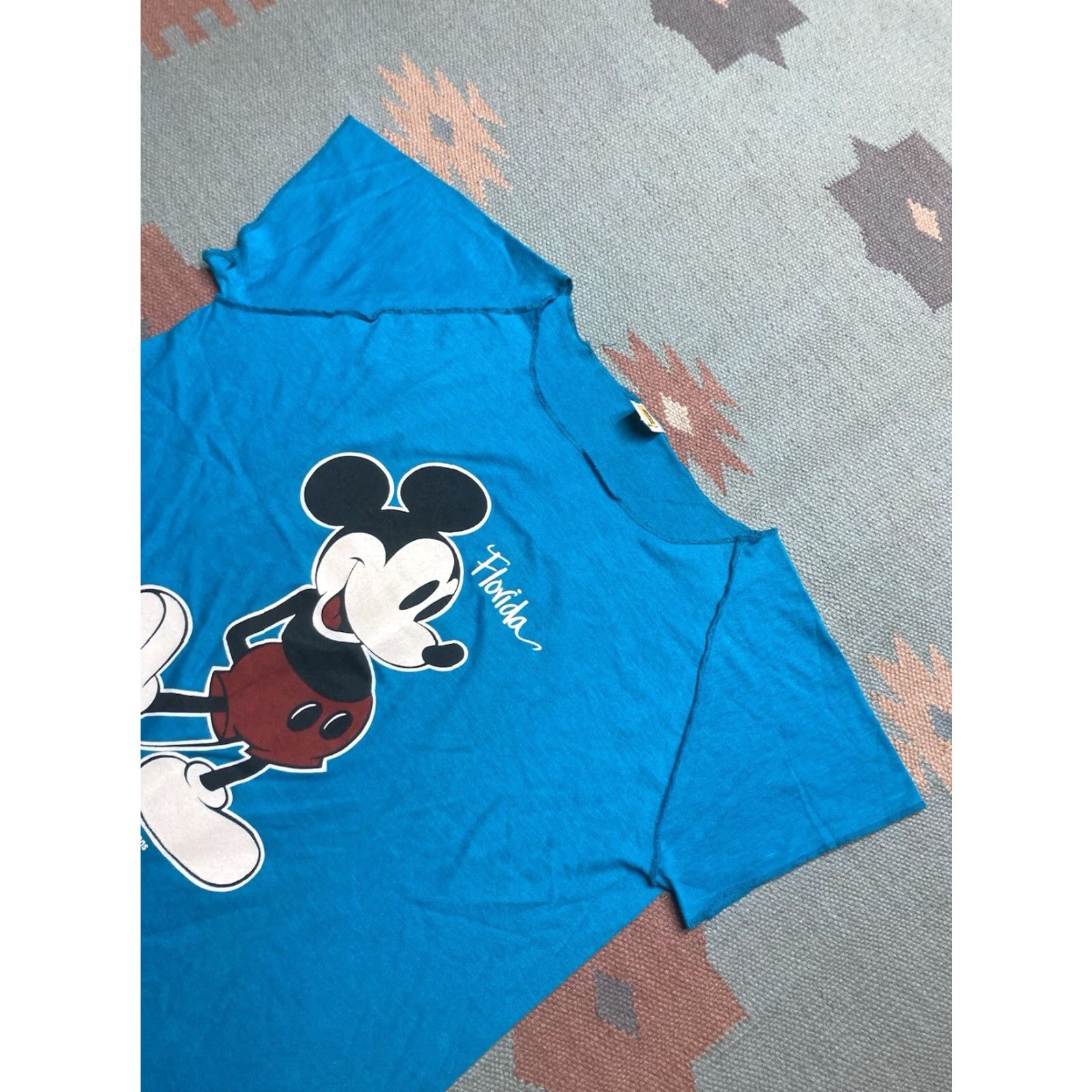 Velva Sheen Vintage 70s Mickey Mouse Disney Blue XL T-Shirt User: Vintage 70s Mickey Mouse Disney Blue XL T-Shirt Size US XL / EU 56 / 4 - 4 Thumbnail