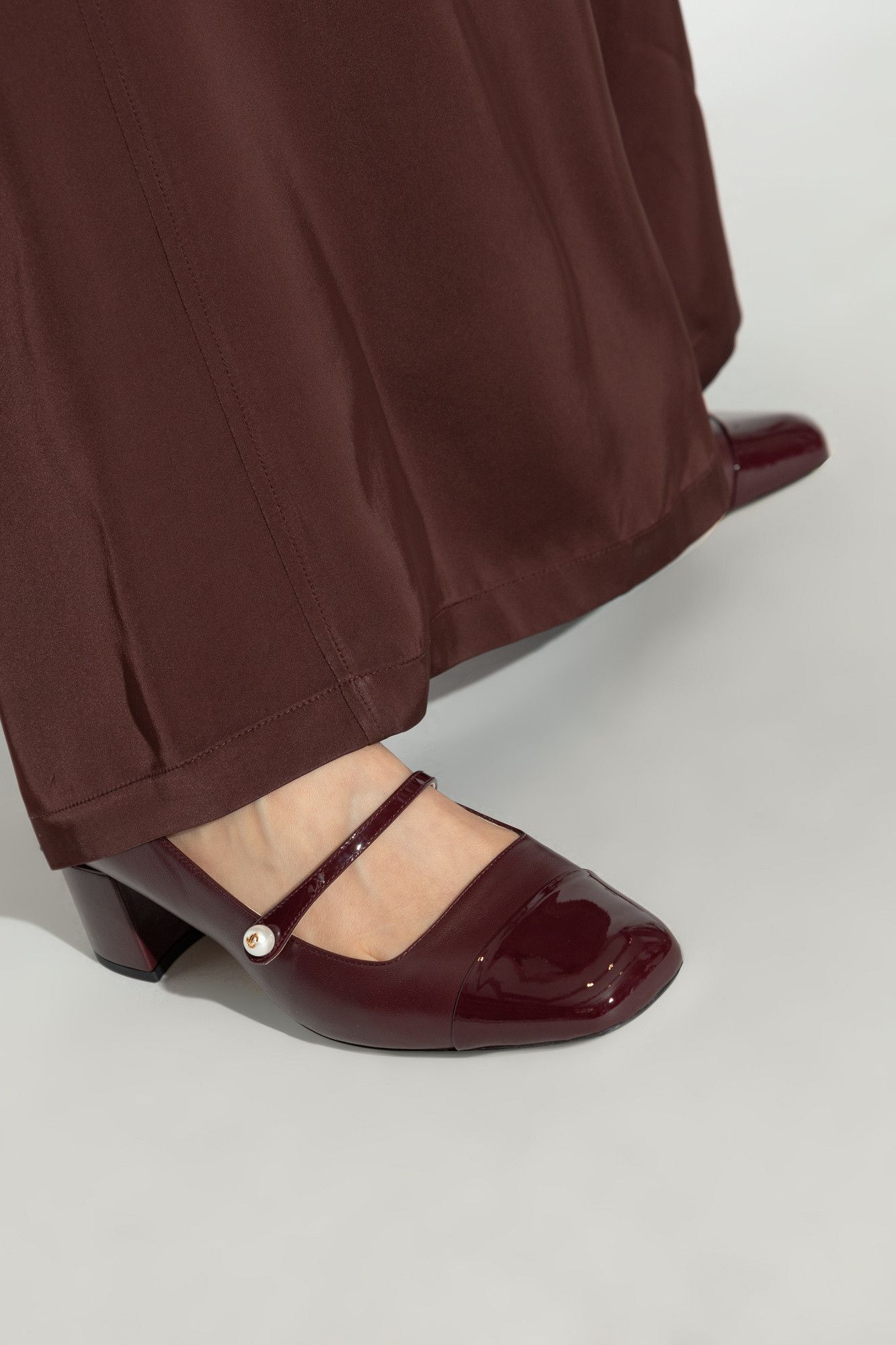 Jimmy Choo o1s22i1n1024 Mary Jane Style Pumps in Burgandy Size US 10 / IT 40 - 2 Thumbnail