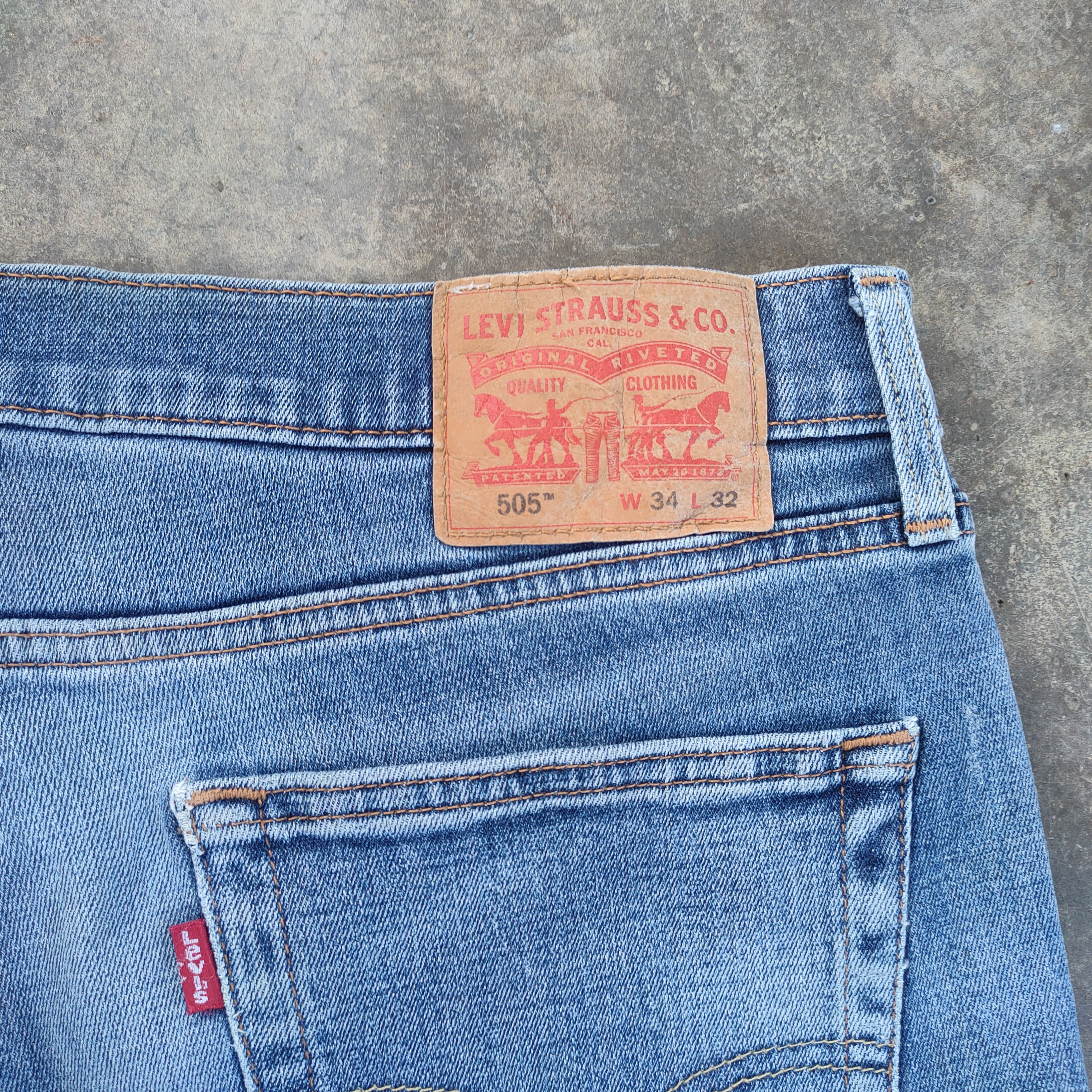 Jean × Levi's LEVI'S 505 DISTRESSED FADED JEANS PANTS Size US 34 / EU 50 - 10 Thumbnail