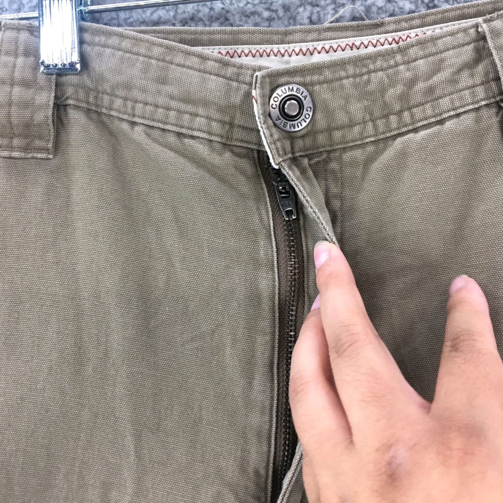 Vintage Columbia Omni Shield Ultimate Cargo Hiking Pants Mens 40 Beige Mid Rise Zip Fly Shirt Pants Cargo Size 27" / US 4 / IT 40 - 5 Thumbnail