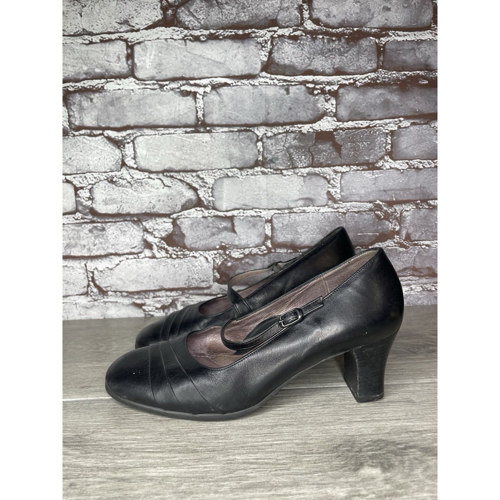 Beautiful Ful BeautiFeel Classic Black Mary Jane Heels Ankle Strap Latex S Size US 8 / IT 38 - 19 Thumbnail