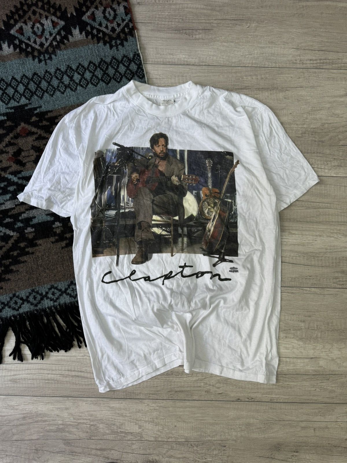 Vintage Vintage Eric Clapton 1992 UK Tour t-shirt music merch Size US XL / EU 56 / 4 - 1 Thumbnail