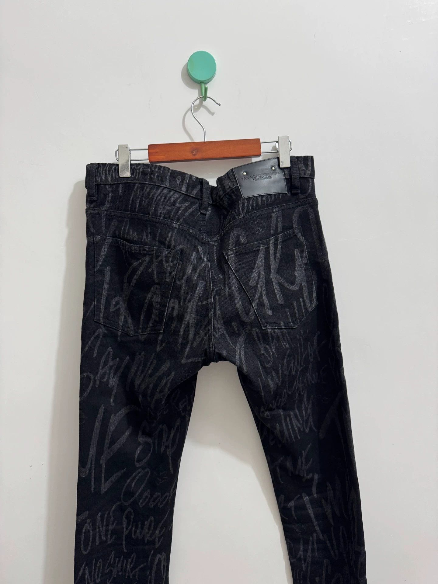 Takahiromiyashita The Soloist. TAKAHIROMIYASHITA pants 31 Waist83L107Thigh27 Size US 31 - 5 Thumbnail