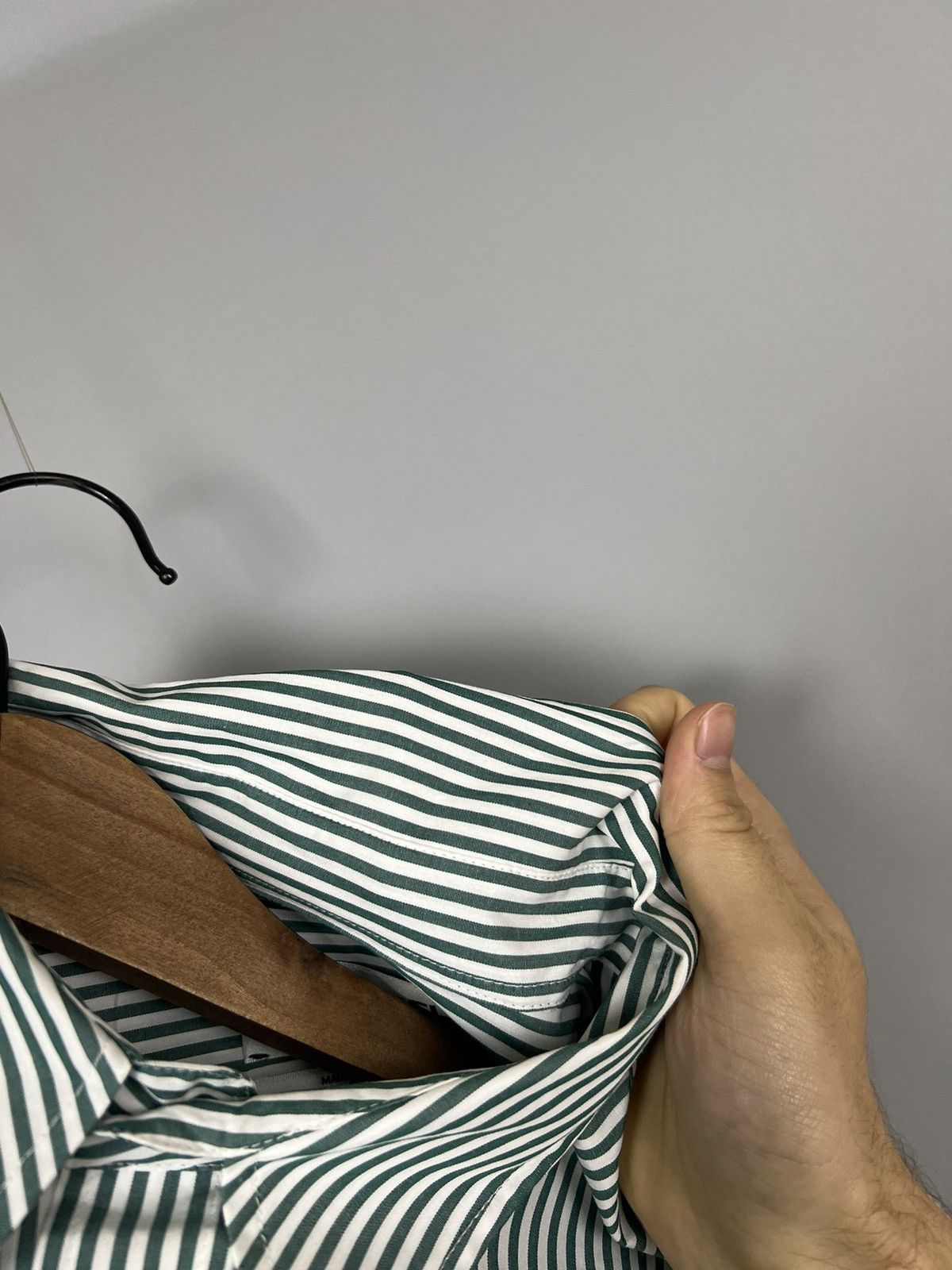 Essentiel Antwerp ESSENTIEL ANTWERP CHEMISE / SHIRT VOSIRIS Size M / US 6-8 / IT 42-44 - 14 Thumbnail