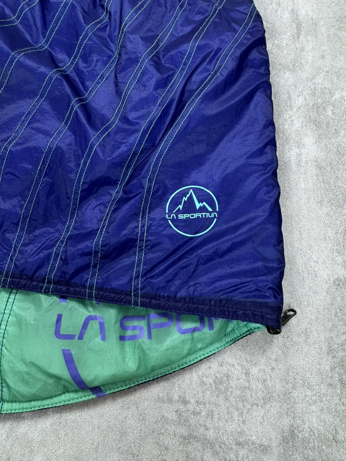 La Sportiva LA Sportiva Quilted Warm Up Mini reversible Skirt Hiking Size 29" - 6 Thumbnail
