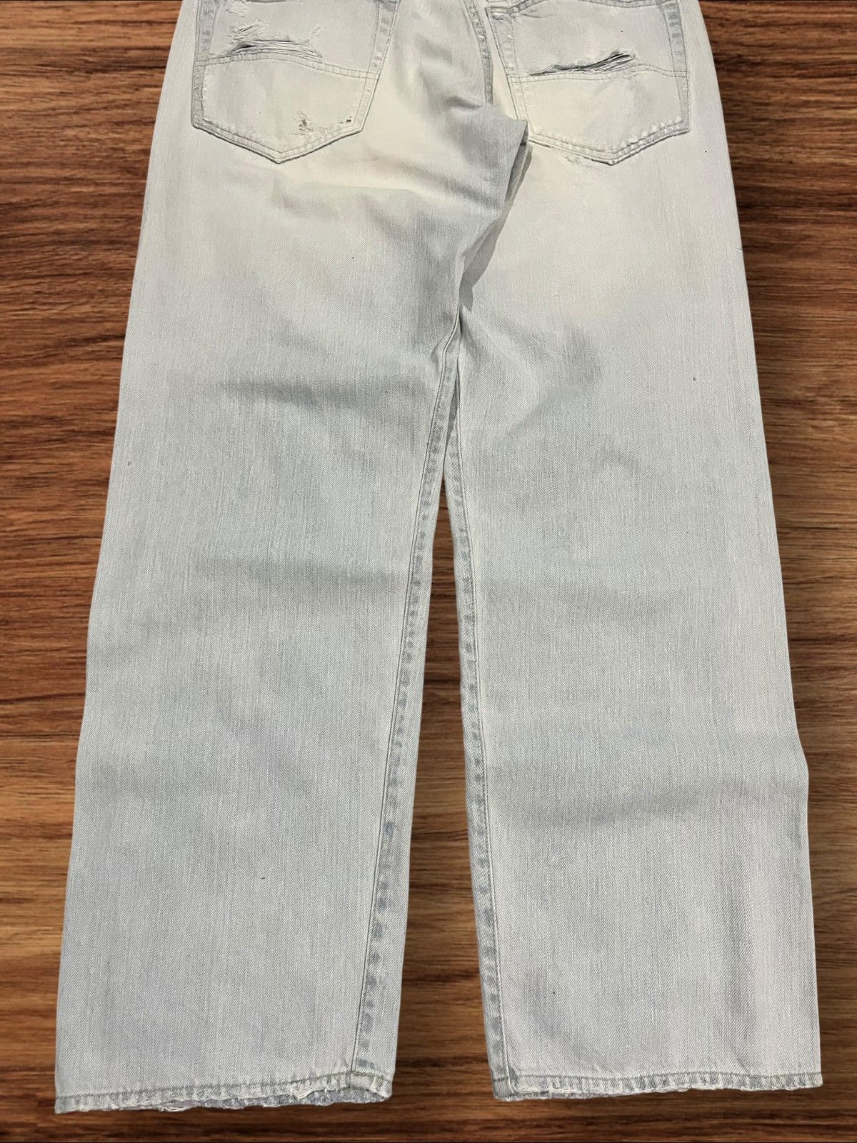 If Six Was Nine × Japanese Brand × Le Grande Bleu (L.G.B.) Vintage Japanese Brand Light Blue Washed Trashed Ripped Jean Size US 32 / EU 48 - 9 Thumbnail