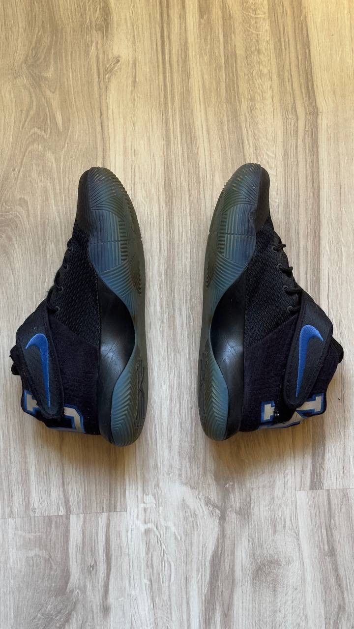 Nike Nike Kyrie 2 Duke Size US 10 / EU 43 - 3 Thumbnail