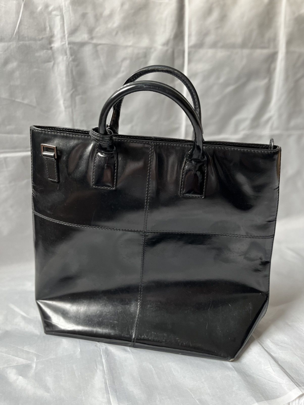 Gucci Gucci Black Patent Leather Tote Bag Vintage Italy Size ONE SIZE - 1 Thumbnail