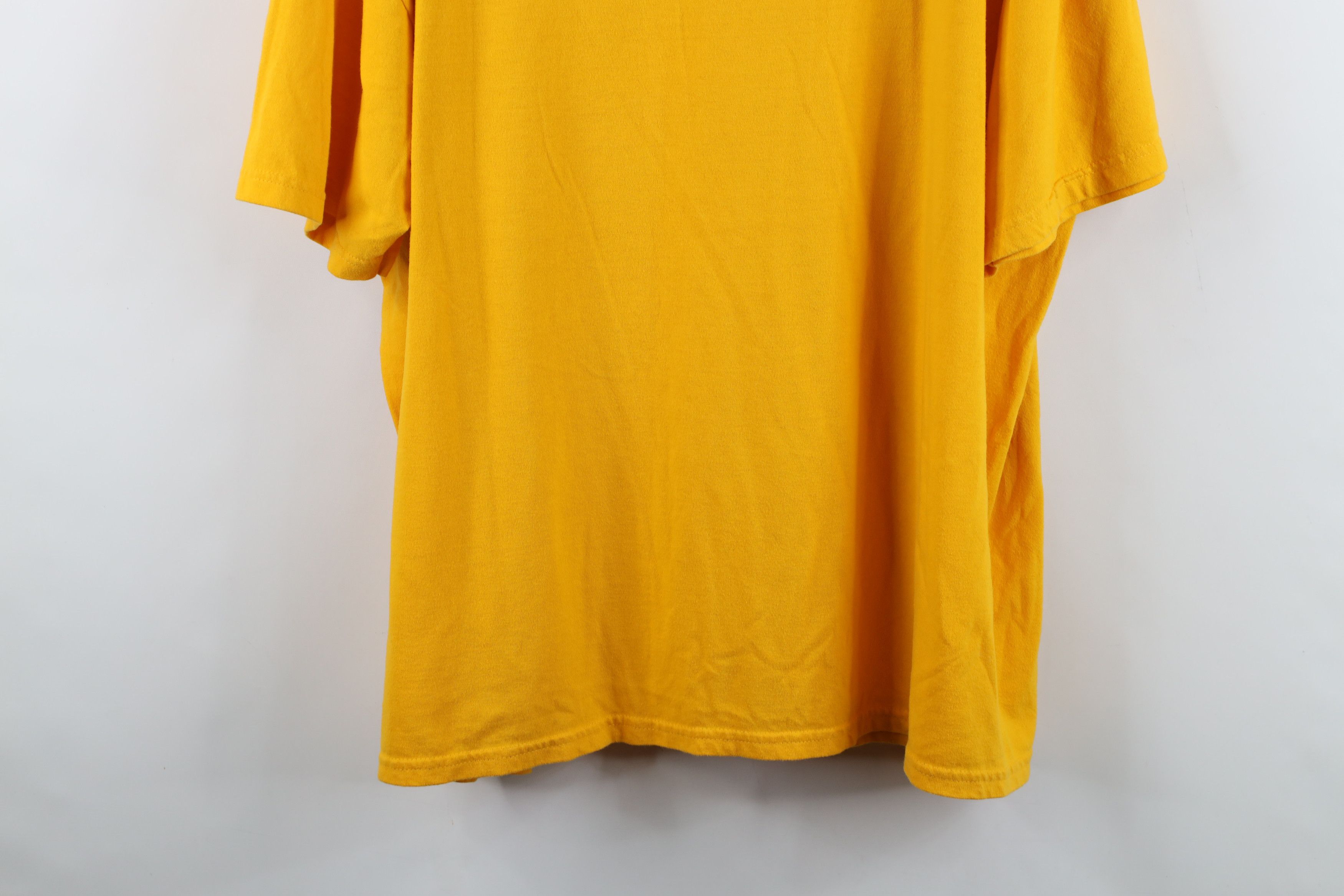 Vintage Vintage 90s Issued University of Toledo Baseball T-Shirt Size US XXL / EU 58 / 5 - 13 Thumbnail
