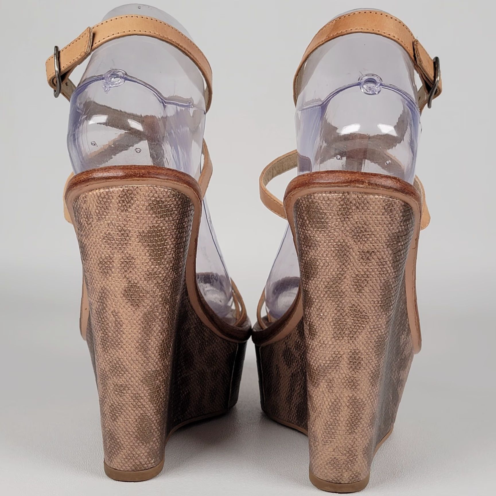 Elizabeth and James Elizabeth and James Hazel Snake Embossed T-Strap Wedge Sandals US 8 B Natural Platforms & Wedges Women's Leather Buckle Snake 90s? Size US 8 / IT 38 - 7 Thumbnail