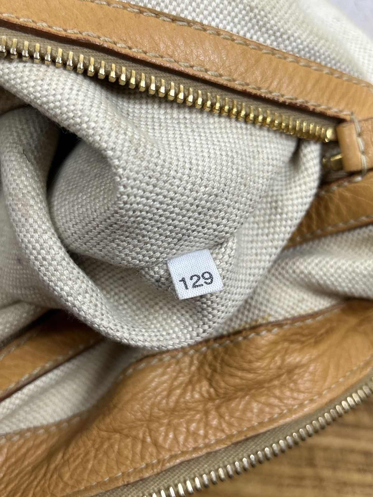 Prada Prada Deerskin Leather Handbag Shoulder Bag Size ONE SIZE - 24 Thumbnail