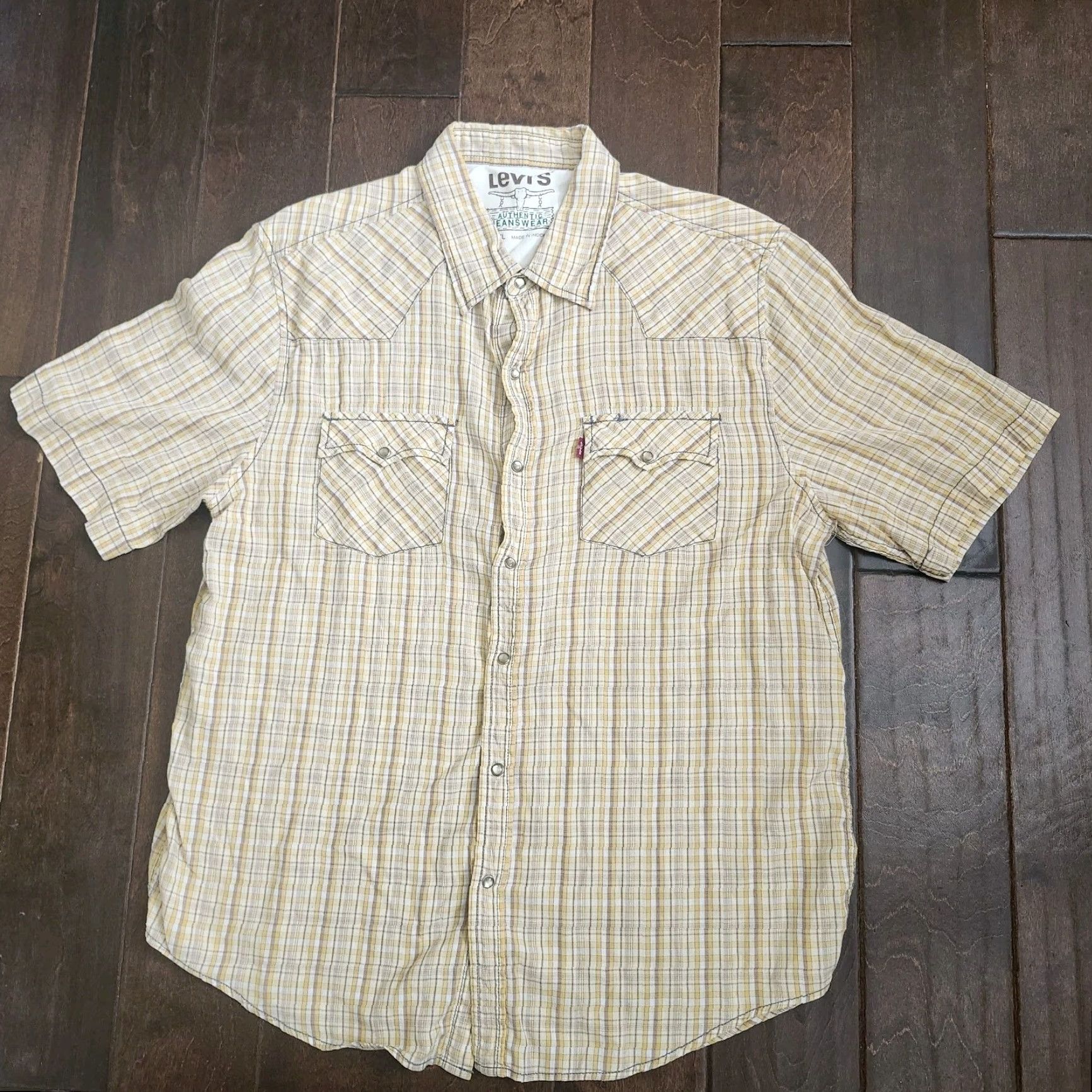 Levi's Levi's Shirt Plaid Short Sleeve Button-Up XL Multicolor Casual Workwear Short Sleeve Button-Up Shirt Men XL Plaid Pattern Pocket Size US XL / EU 56 / 4 - 2 Thumbnail