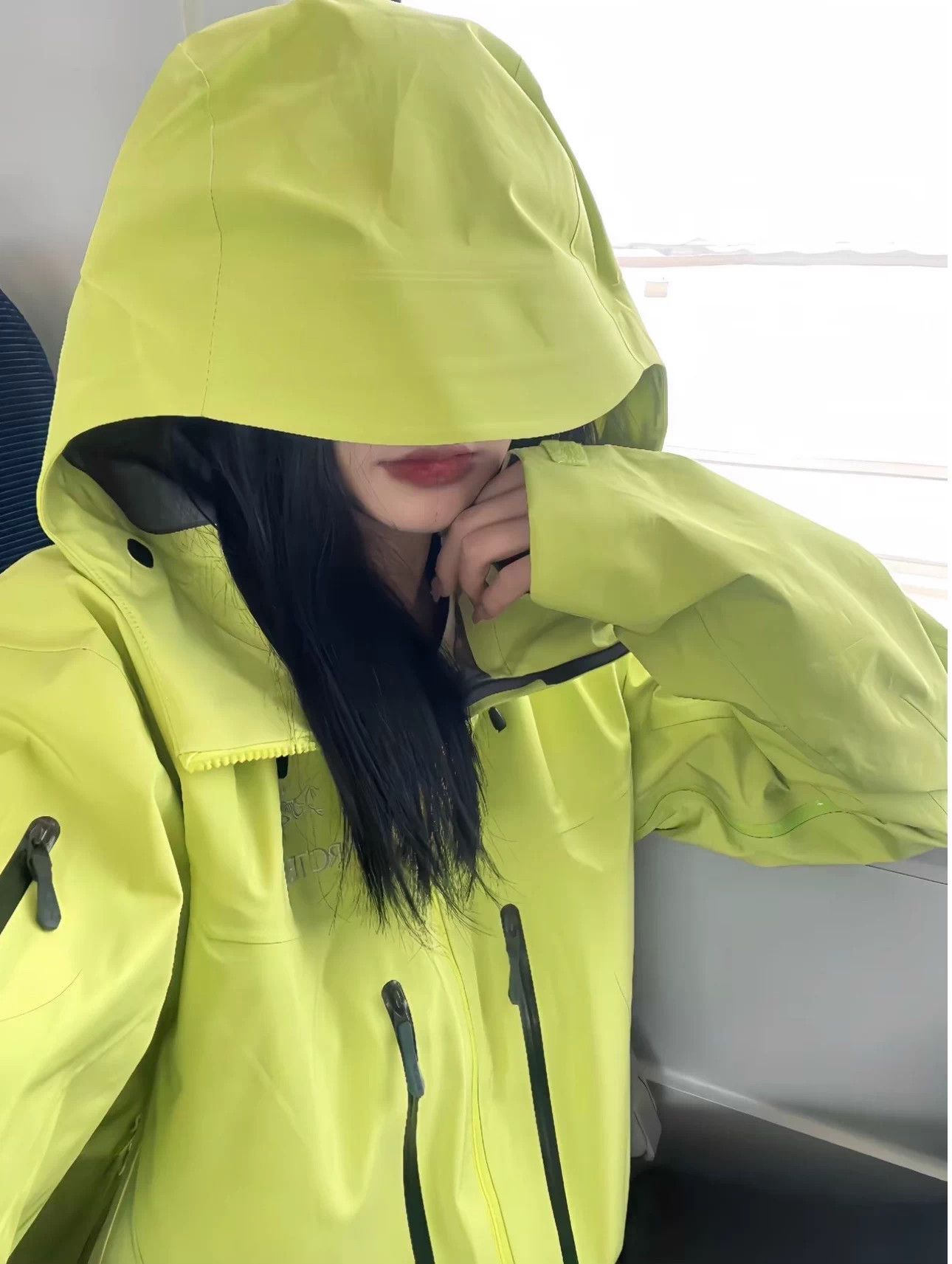Arc'teryx Arc'teryx Beta Jacket GORE-TEX XL Vibrant Green Size US XL / EU 56 / 4 - 7 Thumbnail
