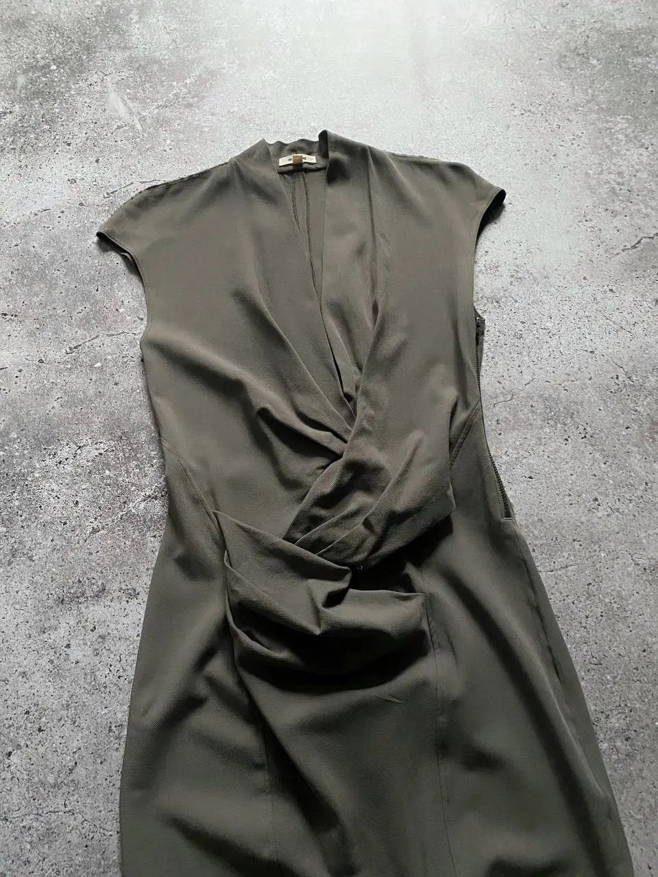 Helmut Lang HELMUT LANG V NECK DRAPED SHEAT SLEEVELESS PIXEL DRESS Size XS / US 0-2 / IT 36-38 - 9 Thumbnail