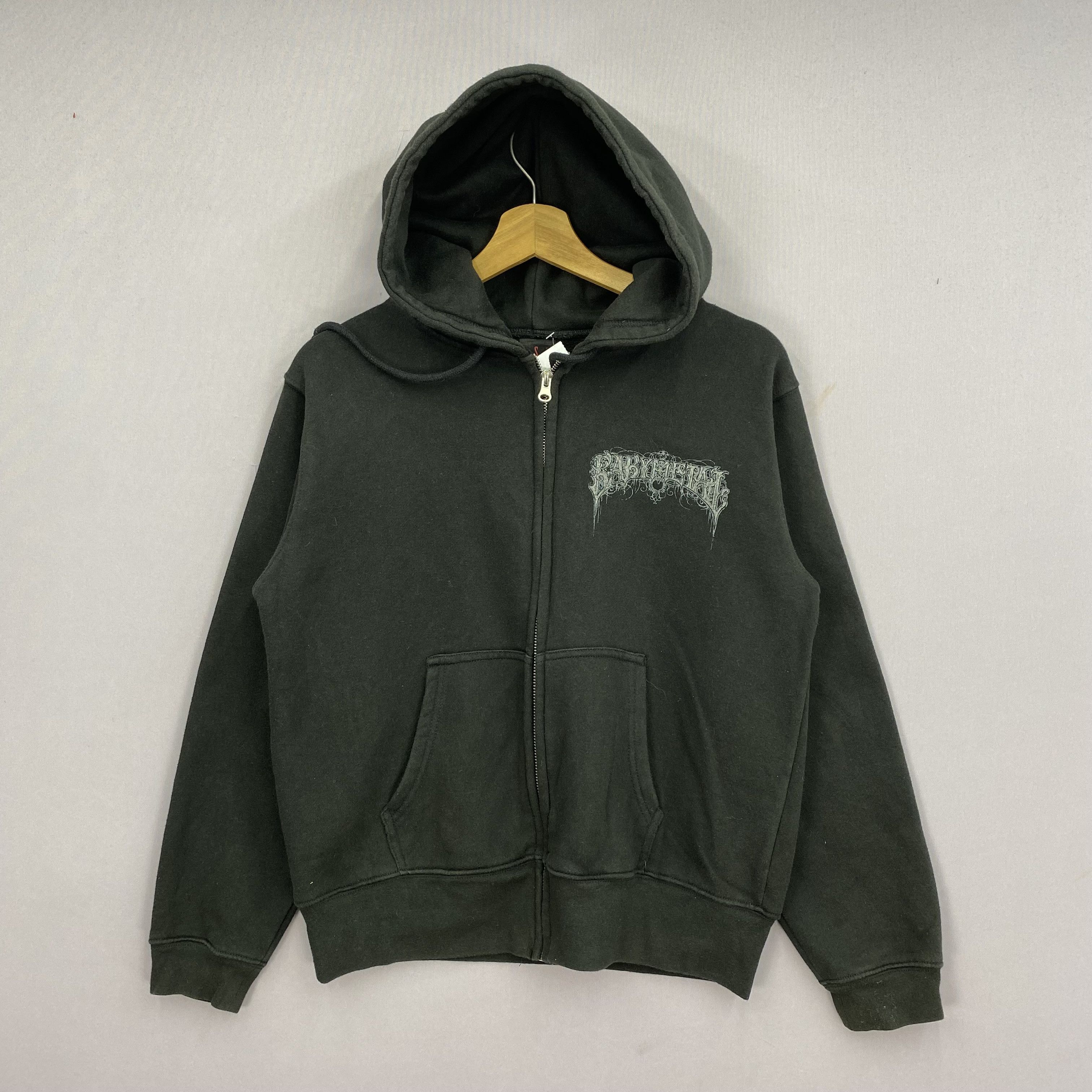 Band Tees Vintage Babymetal Japanese Kawaii Metal Sweater Sweatshirt Size US S / EU 44-46 / 1 - 2 Thumbnail