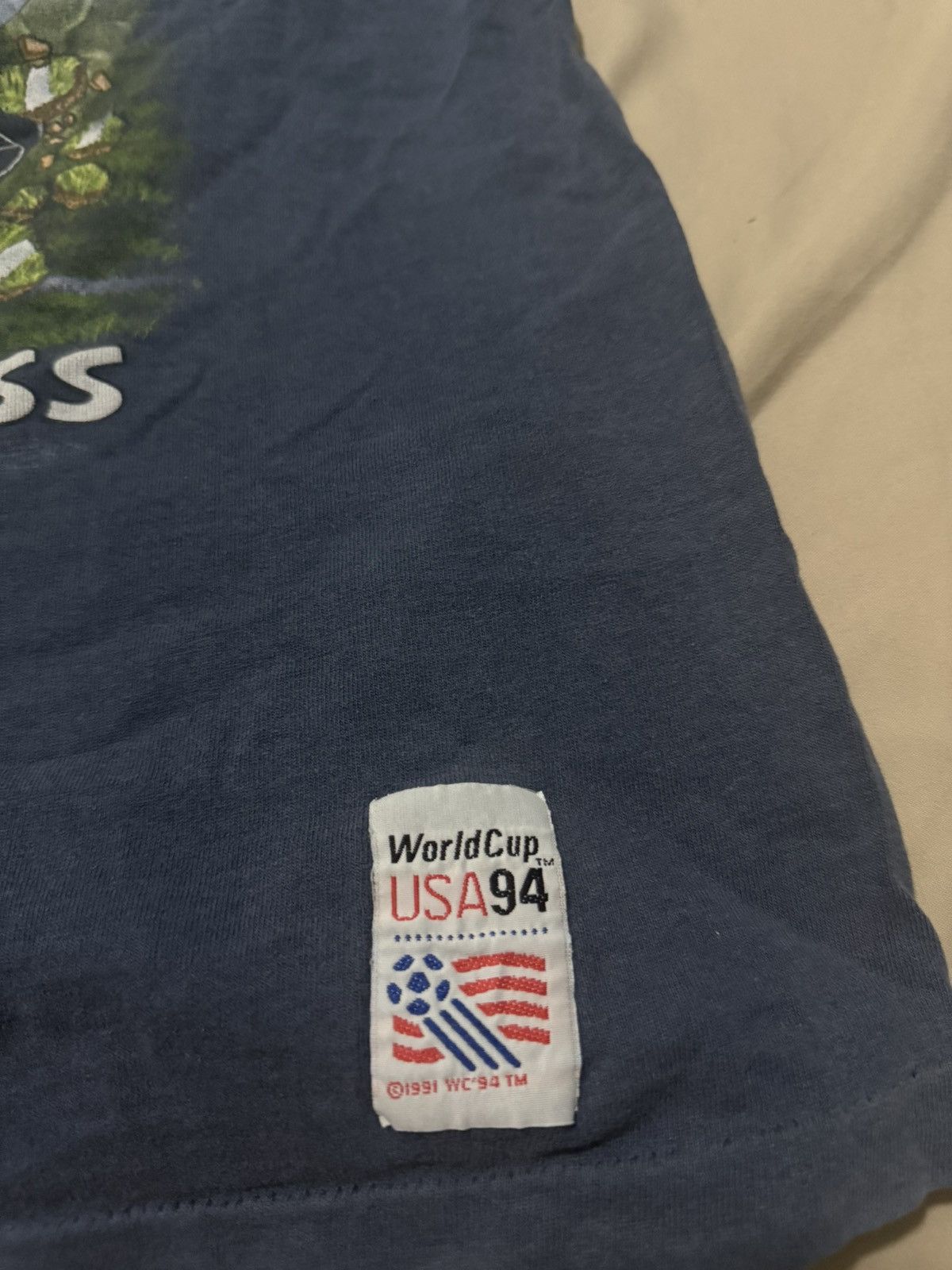 Vintage Distressed Vintage 90s Team USA World Cup T Shirt Kids Size US S / EU 44-46 / 1 - 5 Thumbnail