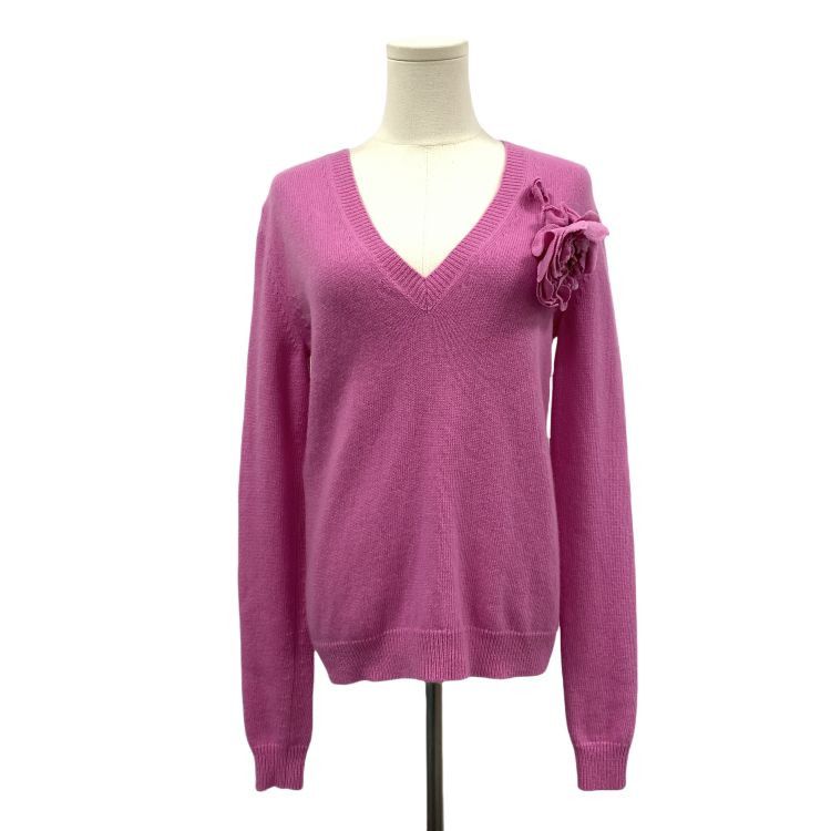 Gucci Gucci Pink Floral Detail V-Neck Sweater Size XS Size XS / US 0-2 / IT 36-38 - 1 Thumbnail