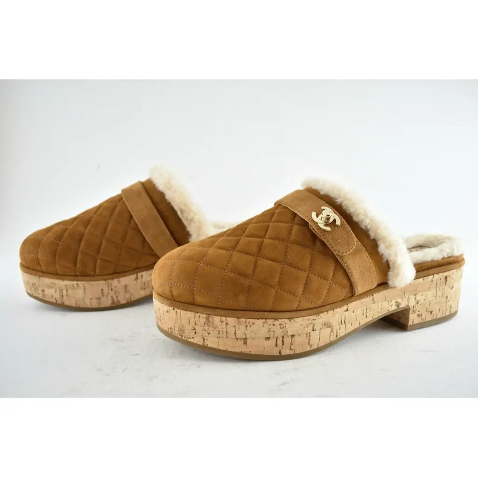 Chanel 21B Suede Turnlock CC Shearling Fur Mule Flat Clog Loafer 38 Size US 8 / IT 38 - 9 Thumbnail