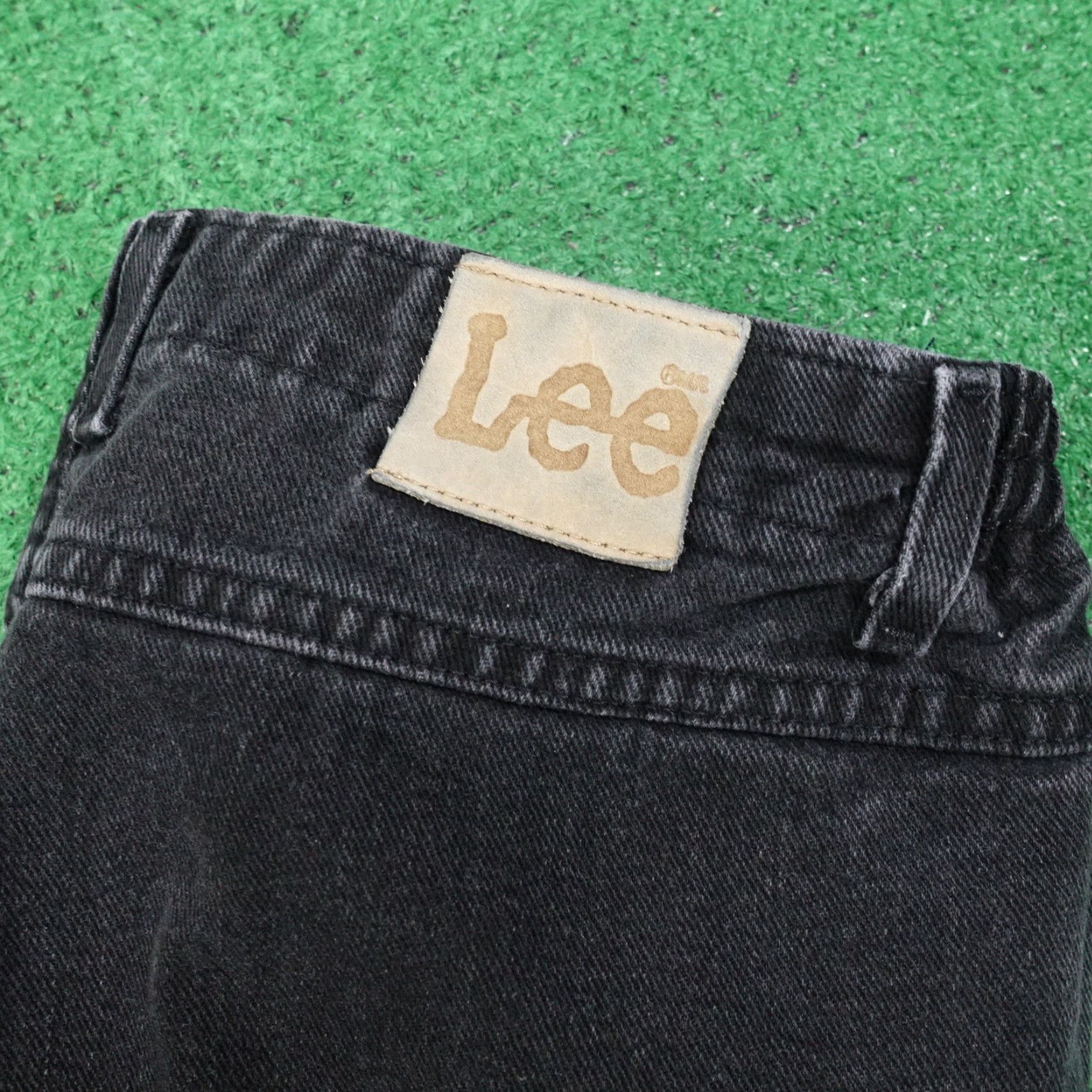 Lee VINTAGE LEE USA MADE BLACK DENIM JEANS WOMENS 33X30 TAPERED FIT Size 24" / US 00 / IT 34 - 2 Thumbnail