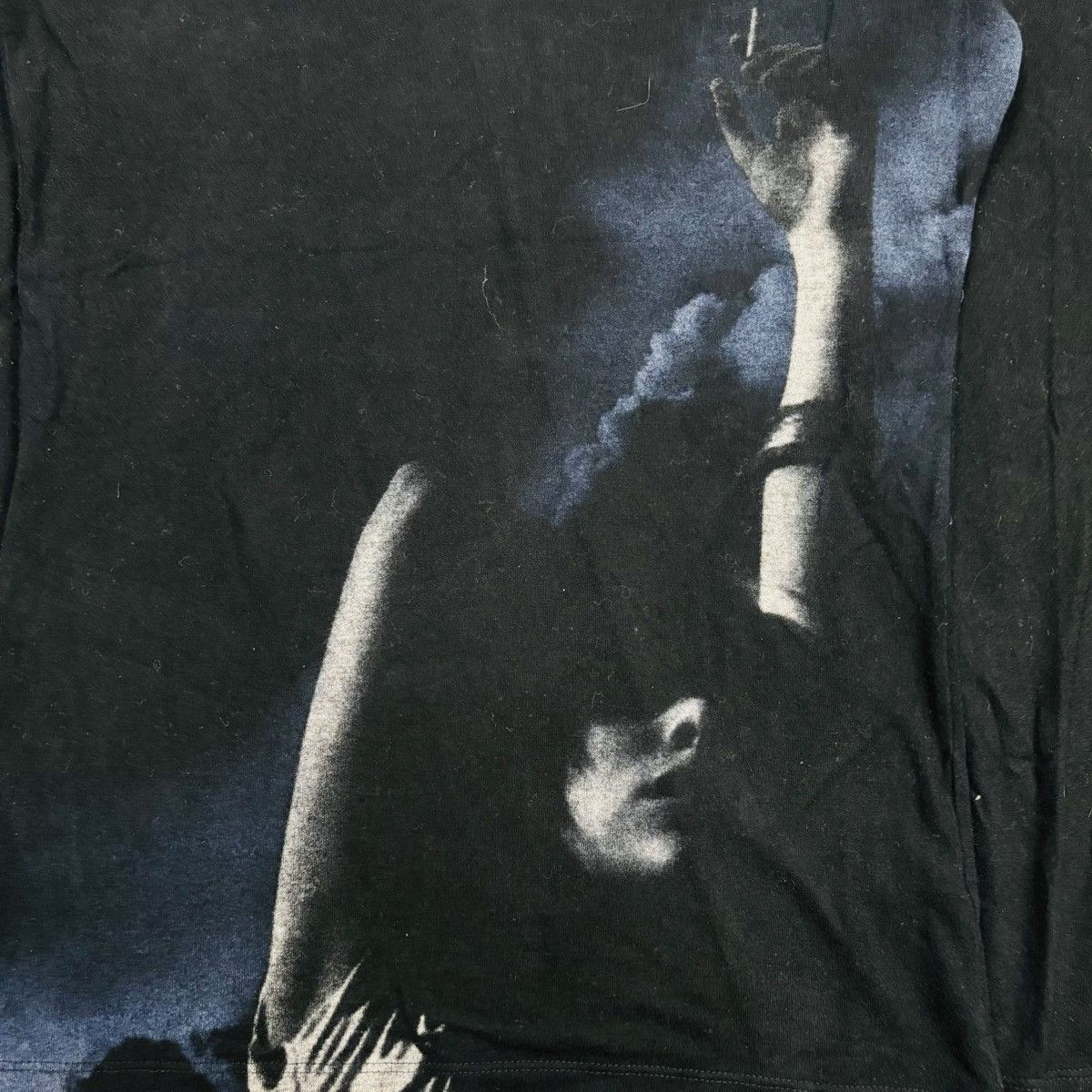Le Grande Bleu (L.G.B.) 2000s Fuga - Vkei Style Printed Face V-neck LS Size US M / EU 48-50 / 2 - 7 Thumbnail