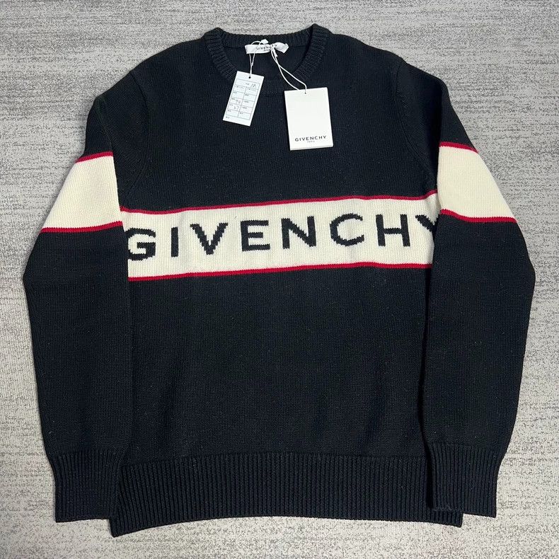 Givenchy Givenchy Black and White Chest Letter Logo Wool Sweater Size US M / EU 48-50 / 2 - 1 Thumbnail