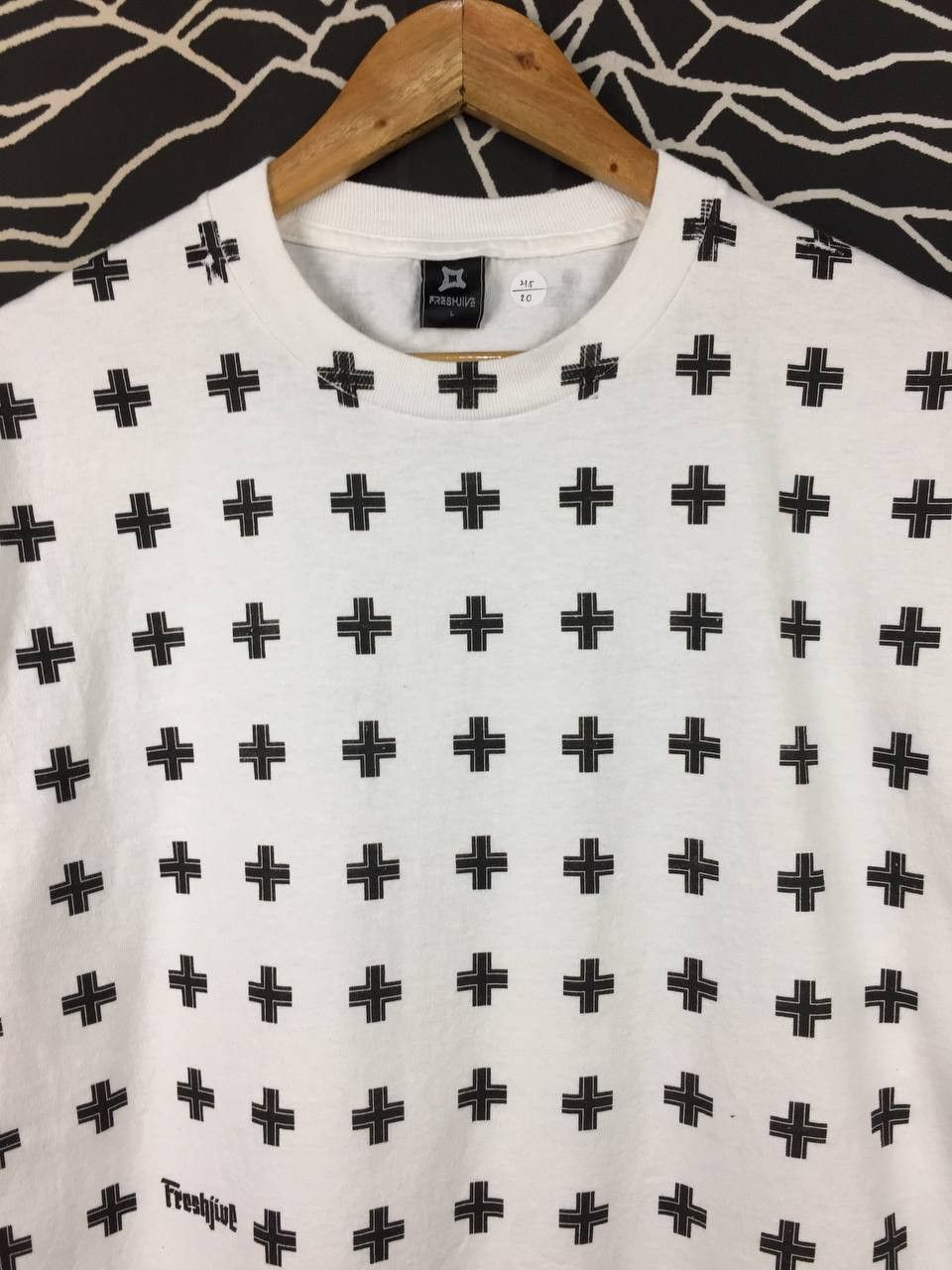 Freshjive Vtg Freshjive Rick Klotz OG Streetwear All-Over Print Tee Size US L / EU 52-54 / 3 - 3 Thumbnail